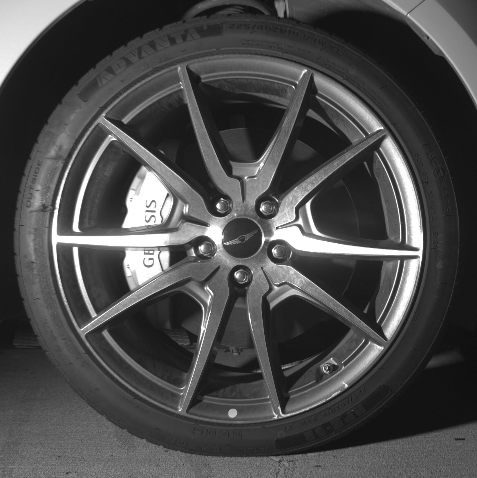 Thumbnail: 2025 Genesis G70 - 10