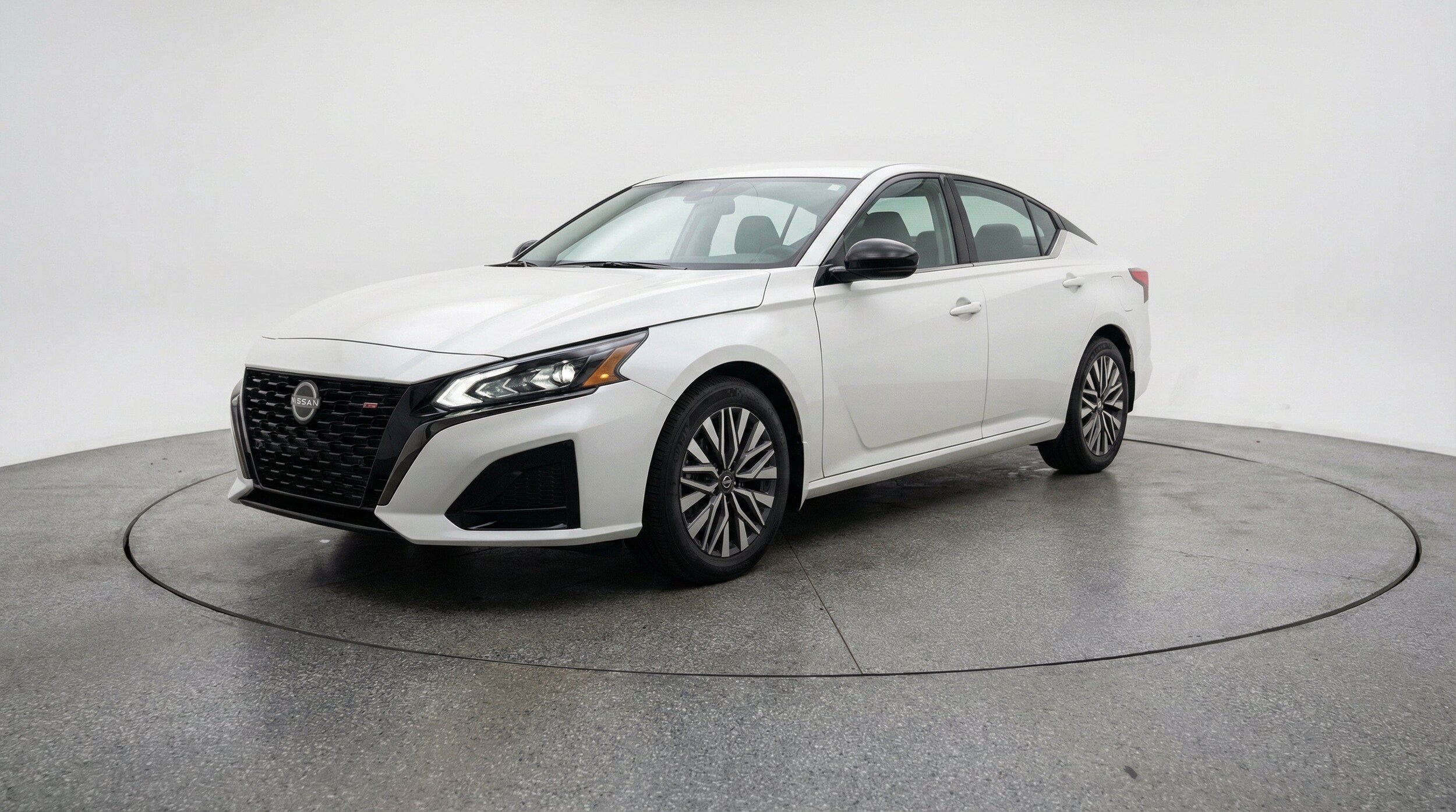 Thumbnail: 2026 Nissan Altima - 3