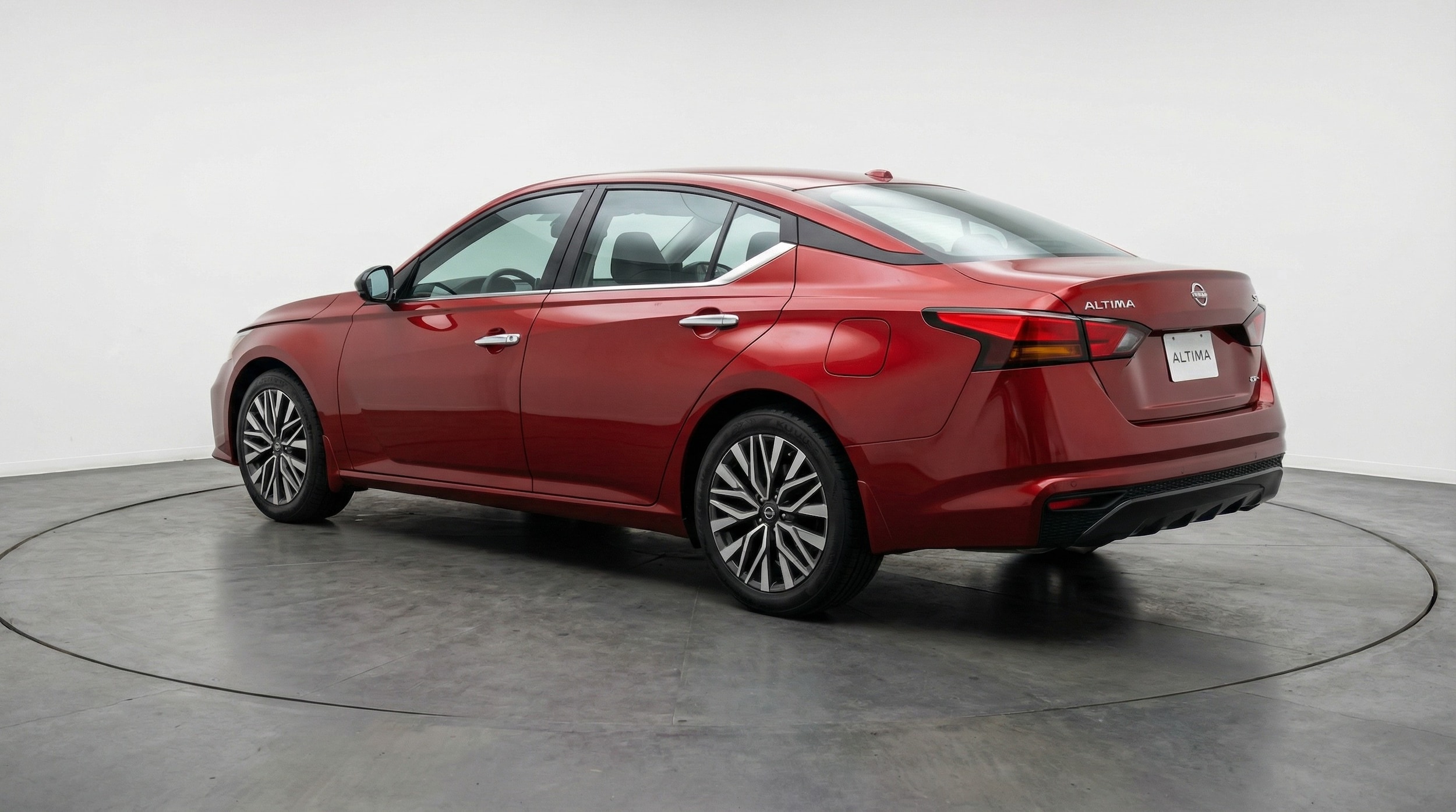 Thumbnail: 2025 Nissan Altima - 5