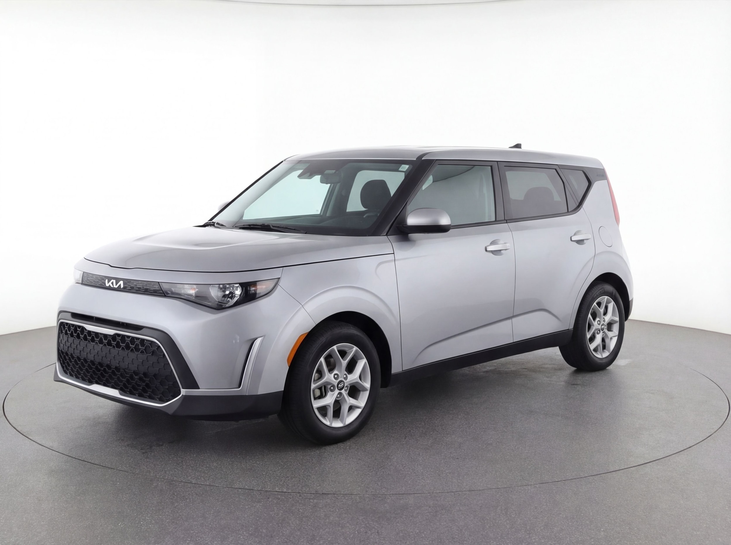 Thumbnail: 2023 Kia Soul - 3