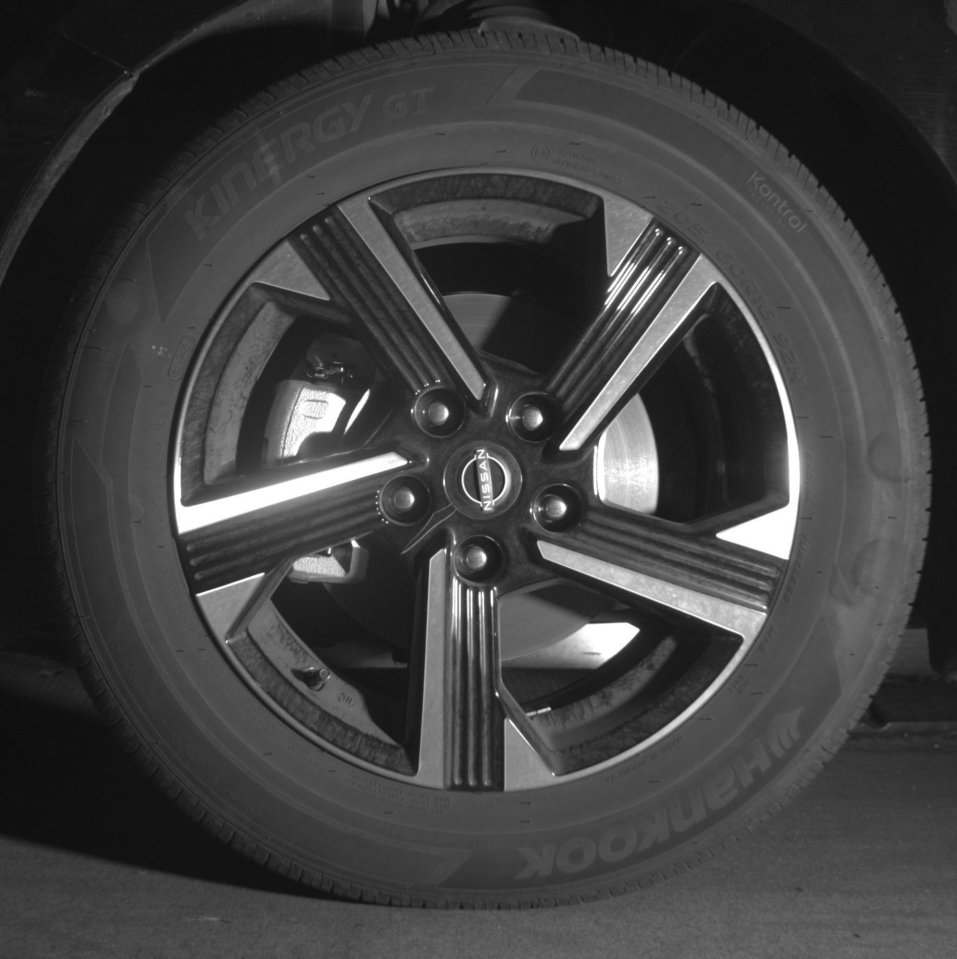 Thumbnail: 2025 Nissan Sentra - 9