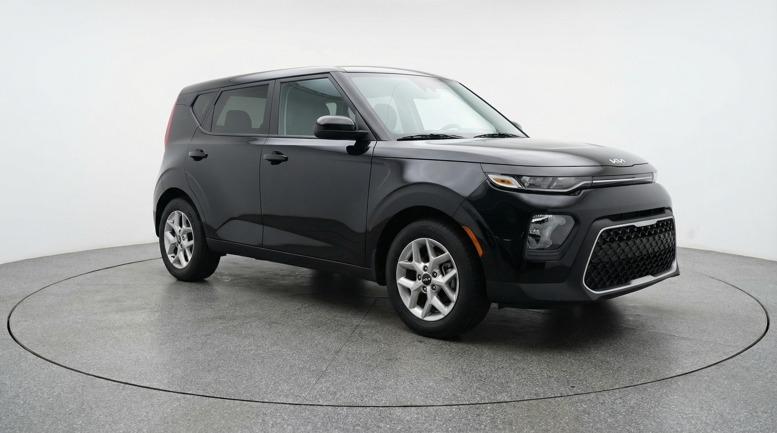 Thumbnail: 2025 Kia Soul - 1