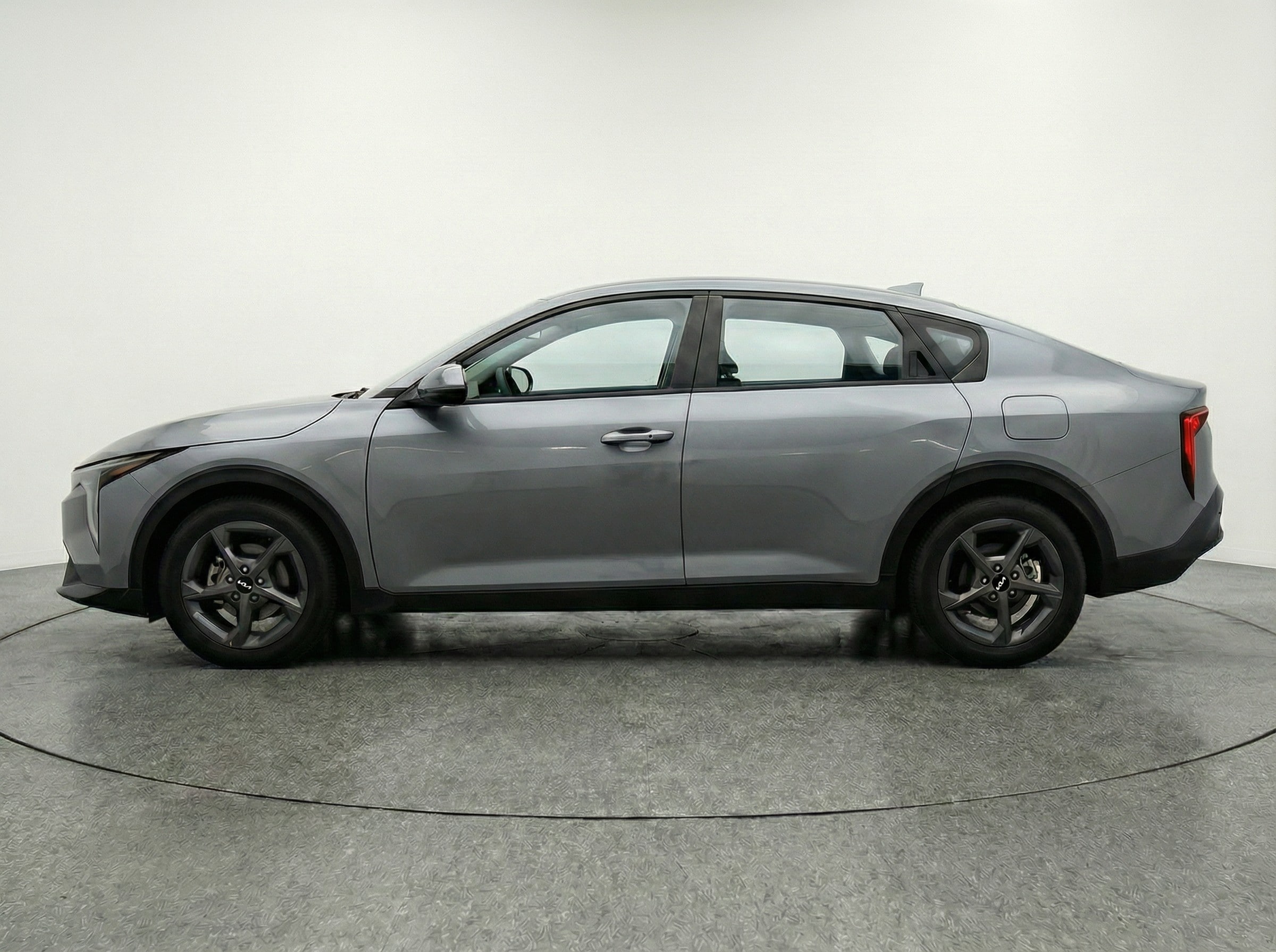 Thumbnail: 2025 Kia K4 - 4