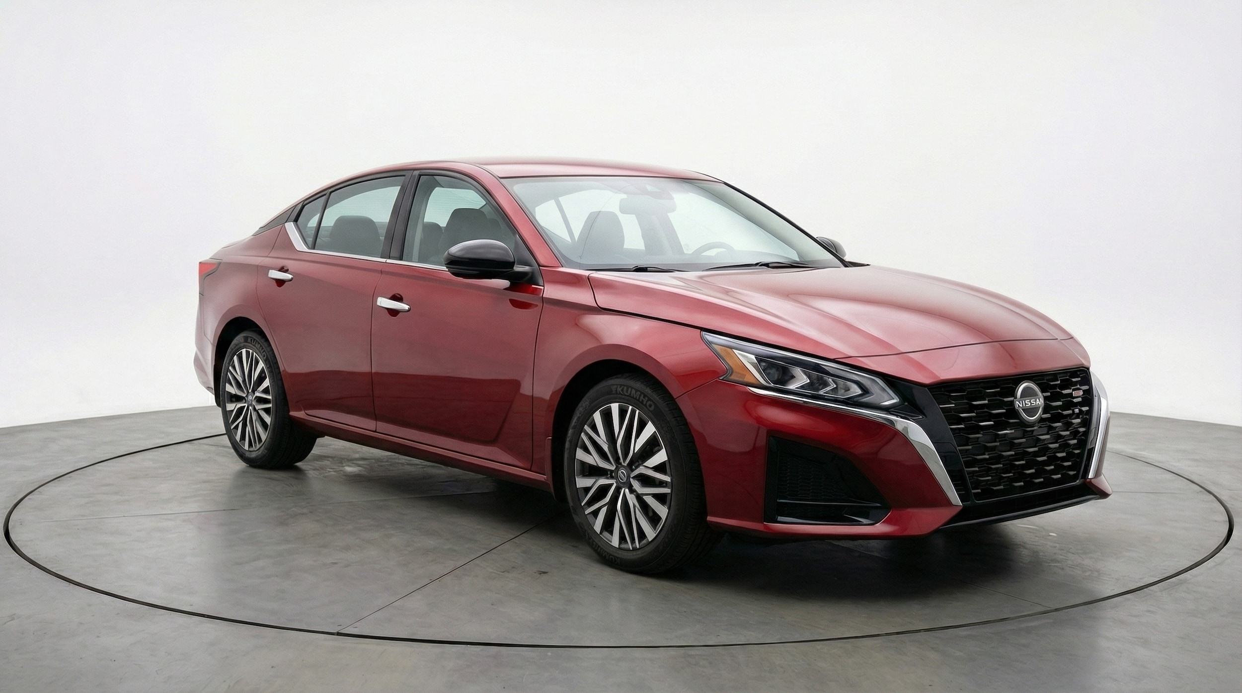 Thumbnail: 2025 Nissan Altima - 1