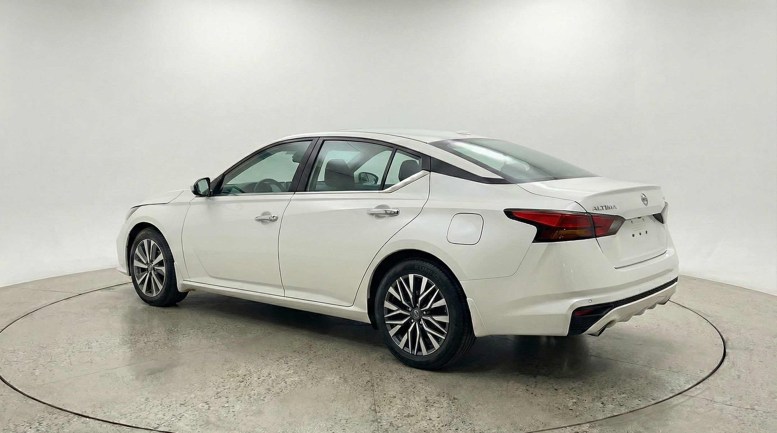 Thumbnail: 2025 Nissan Altima - 5