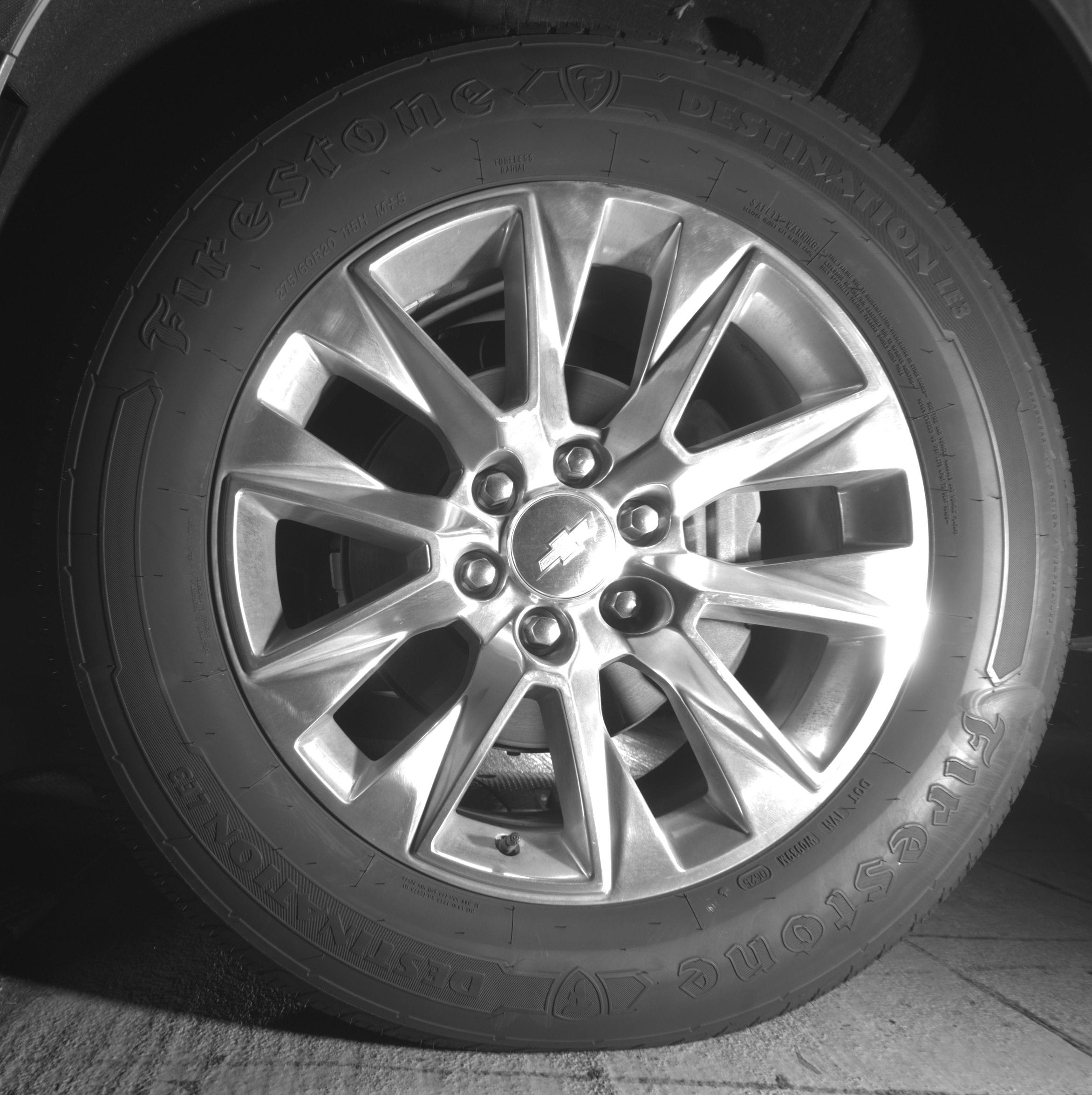 Thumbnail: 2023 Chevrolet Suburban - 9