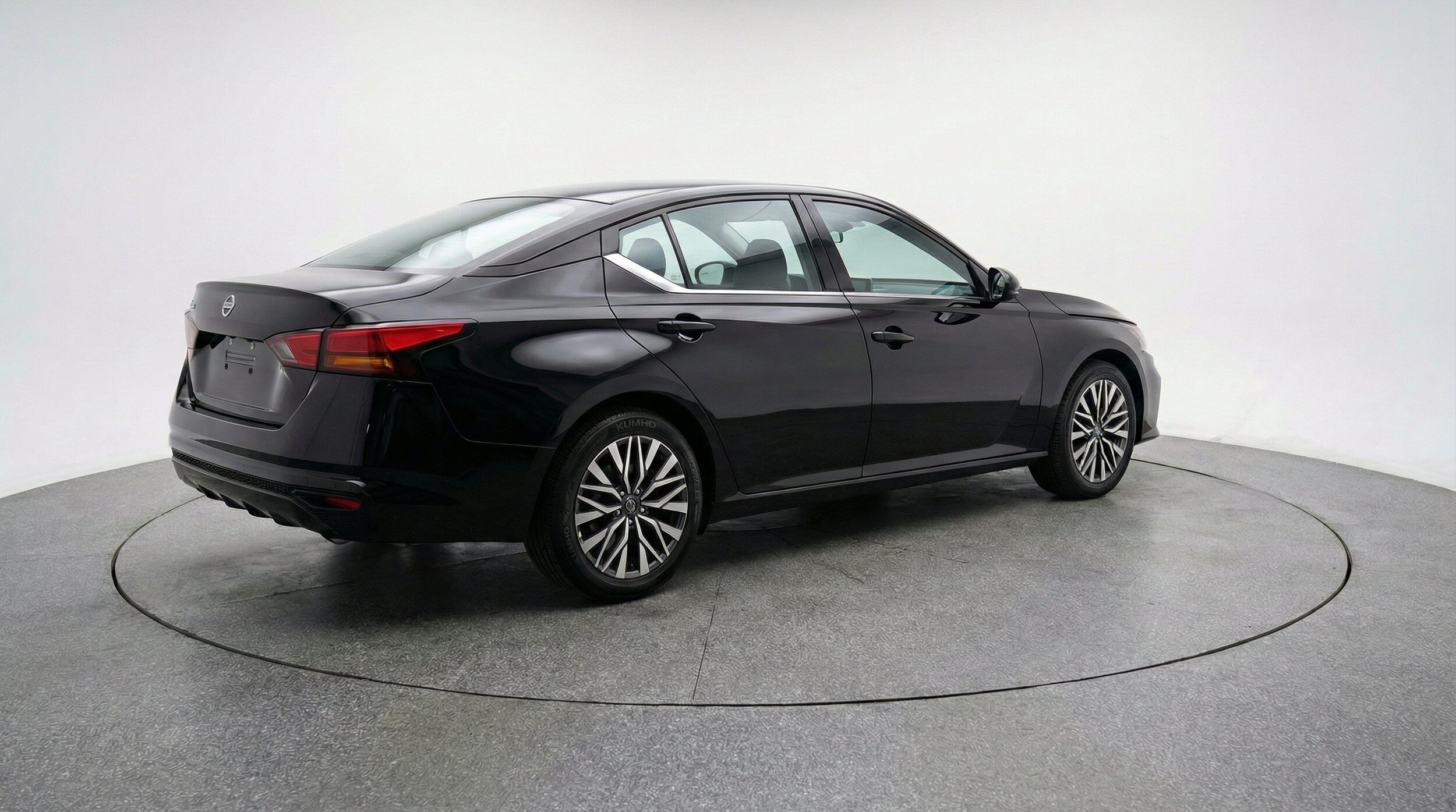 Thumbnail: 2026 Nissan Altima - 9