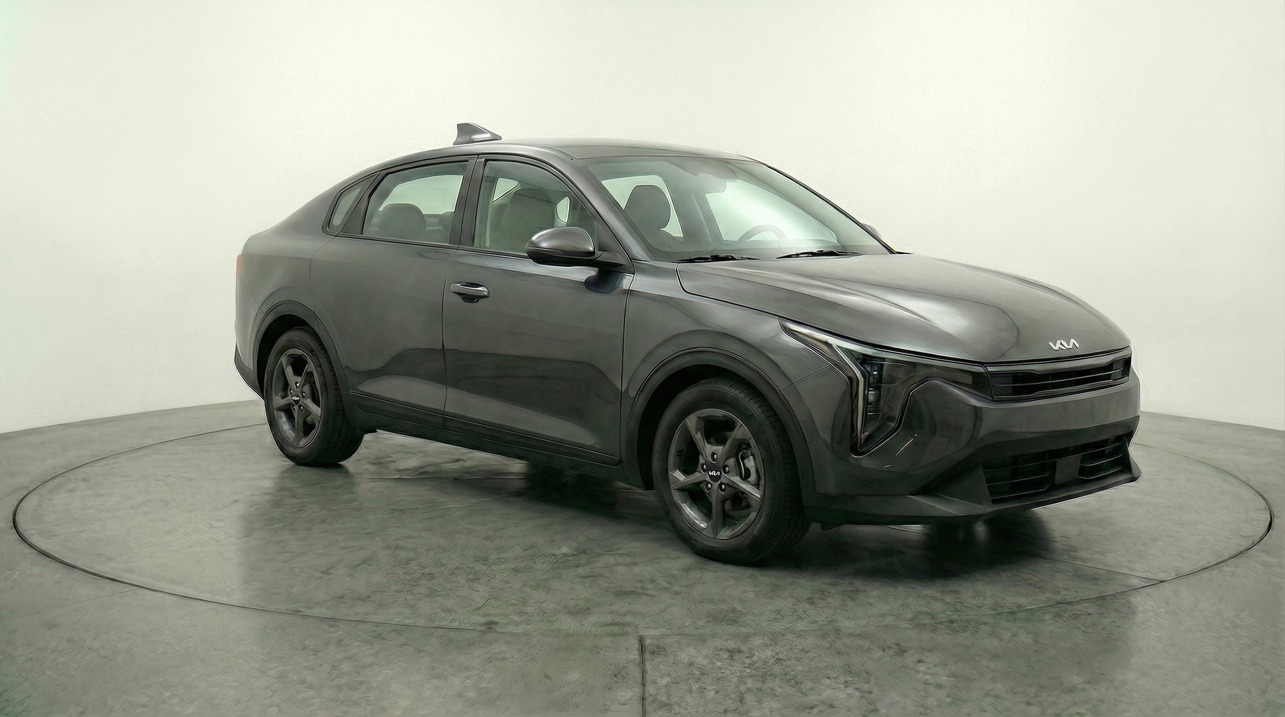 Thumbnail: 2025 Kia K4 - 1