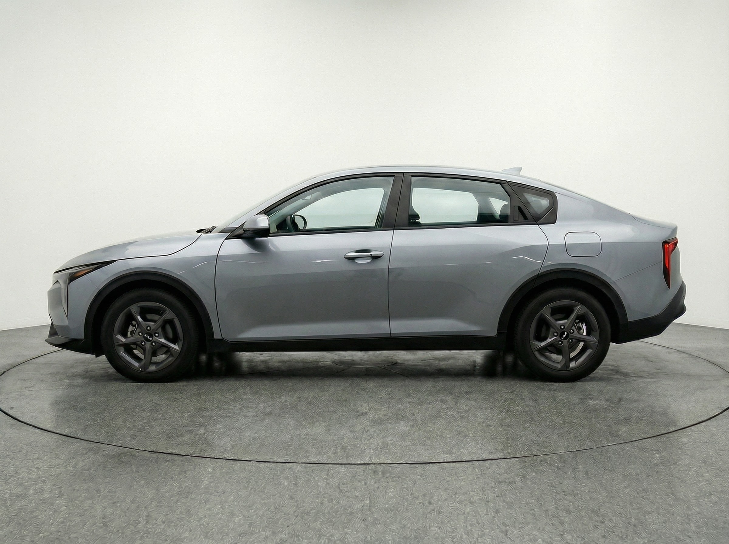 Thumbnail: 2025 Kia K4 - 4