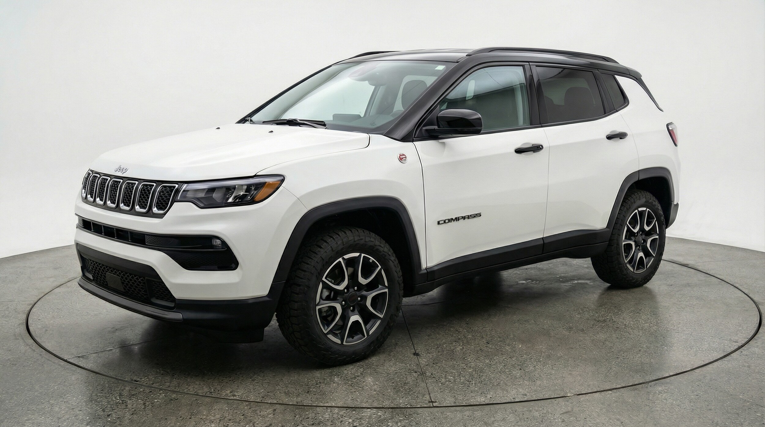 Thumbnail: 2025 Jeep Compass - 3