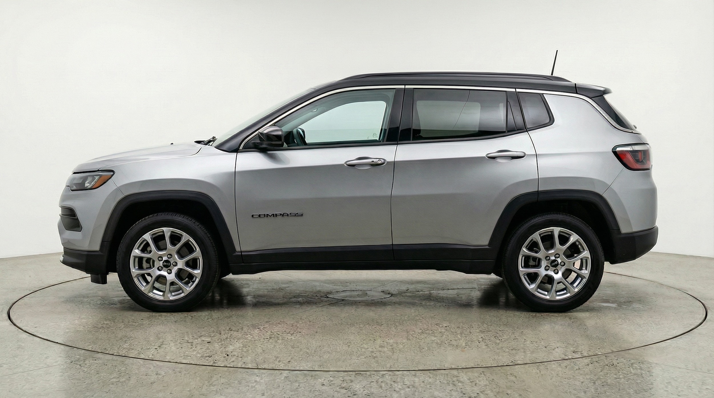 Thumbnail: 2025 Jeep Compass - 4