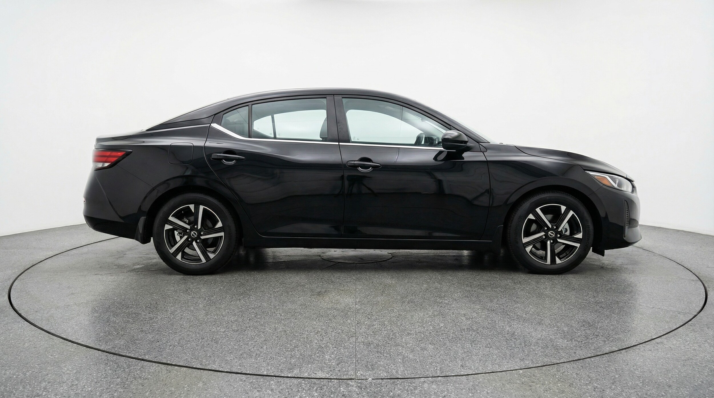 Thumbnail: 2025 Nissan Sentra - 8
