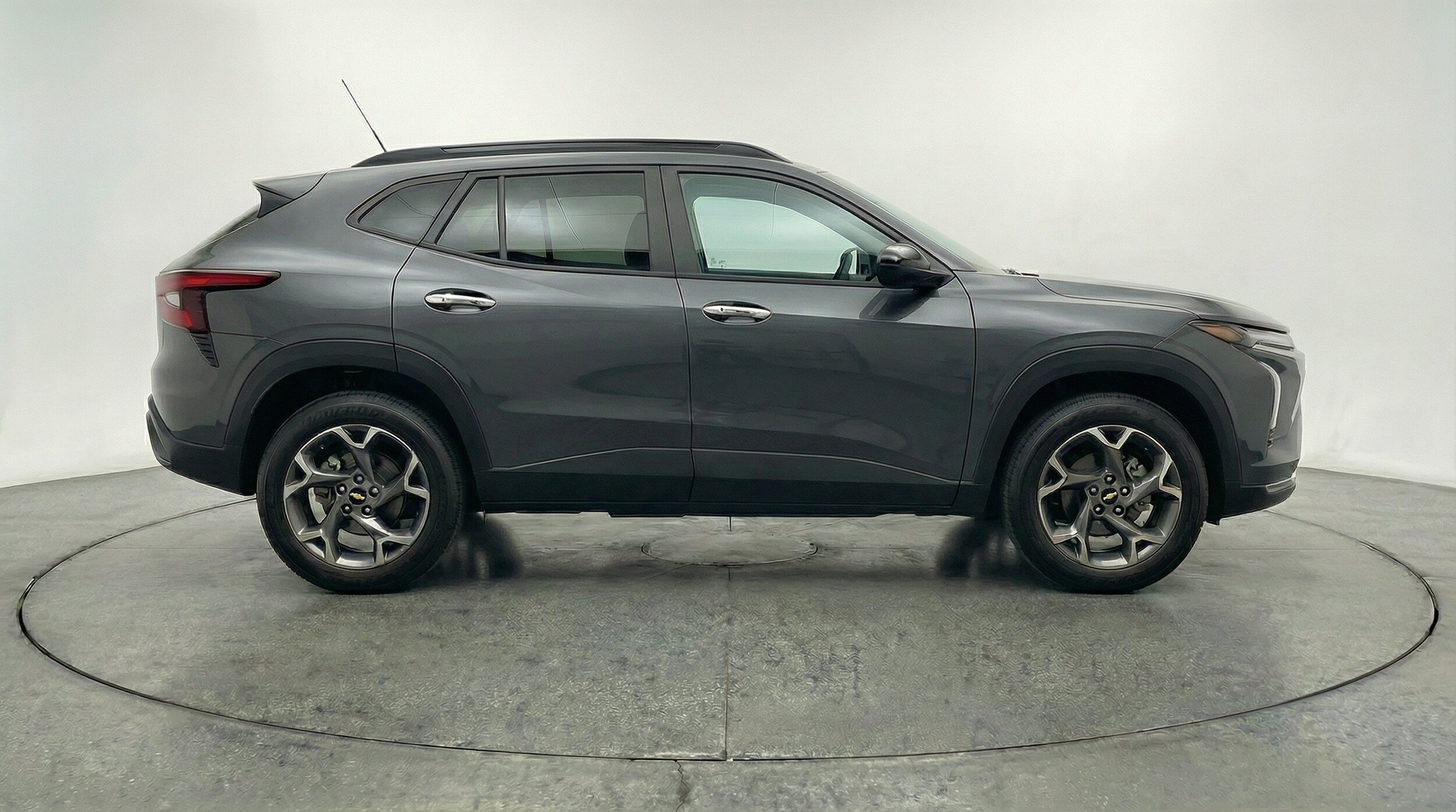 Thumbnail: 2025 Chevrolet Trax - 11