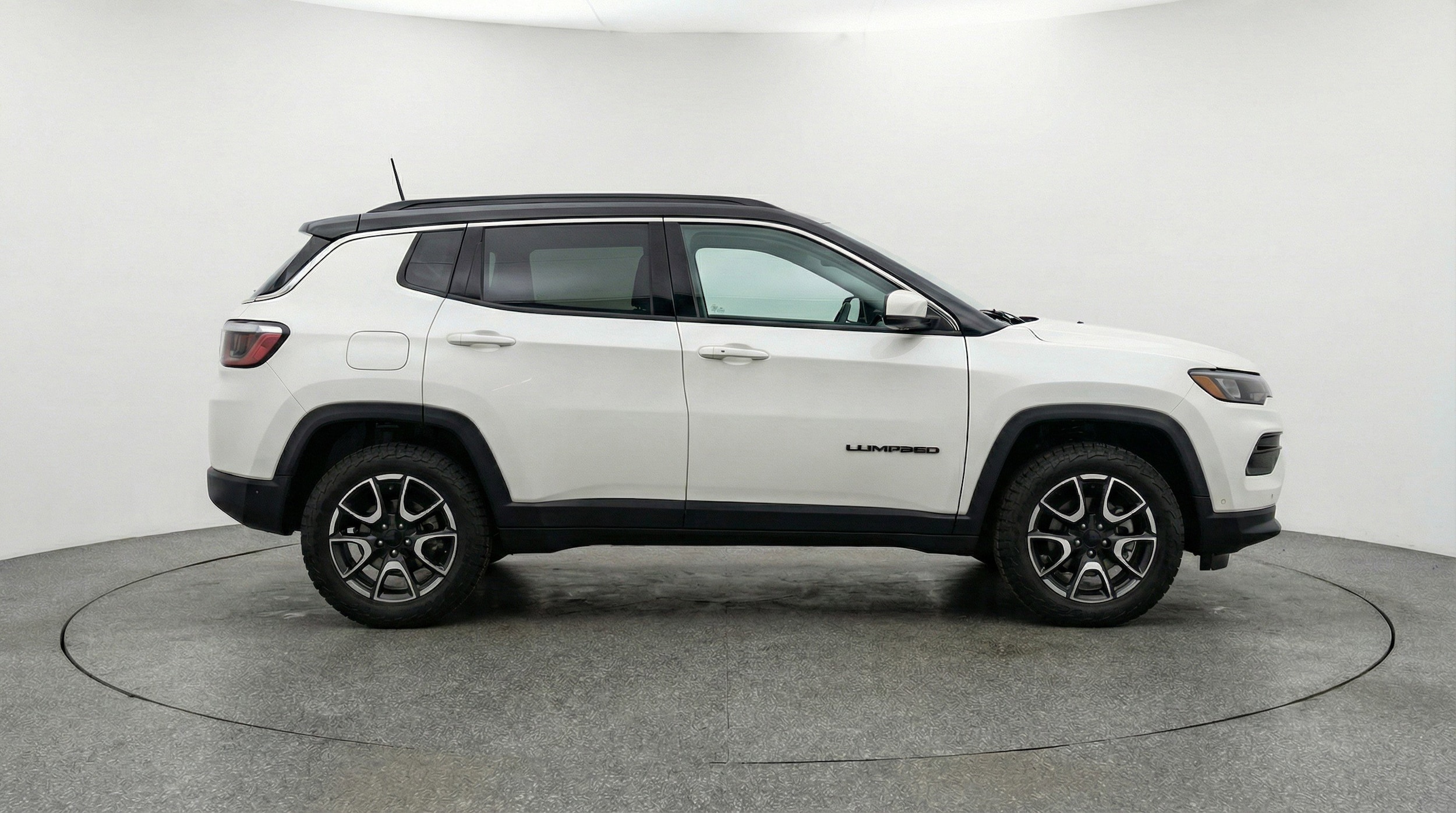 Thumbnail: 2025 Jeep Compass - 11
