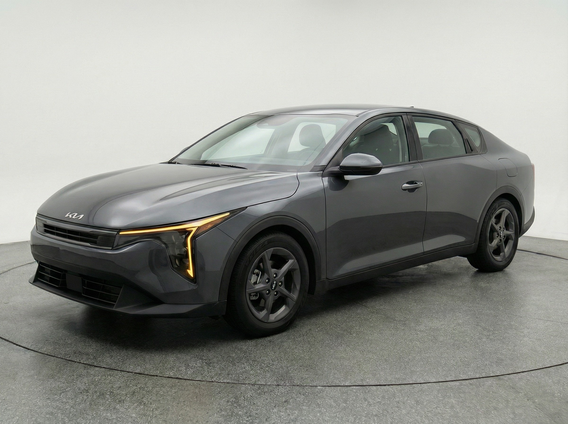 Thumbnail: 2025 Kia K4 - 3