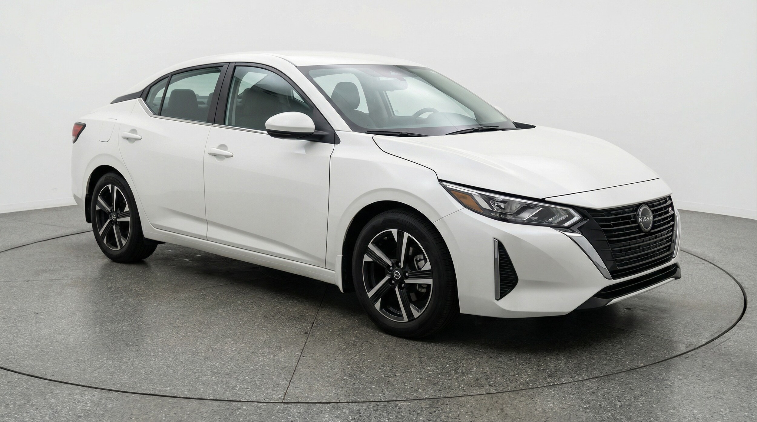 Thumbnail: 2025 Nissan Sentra - 1