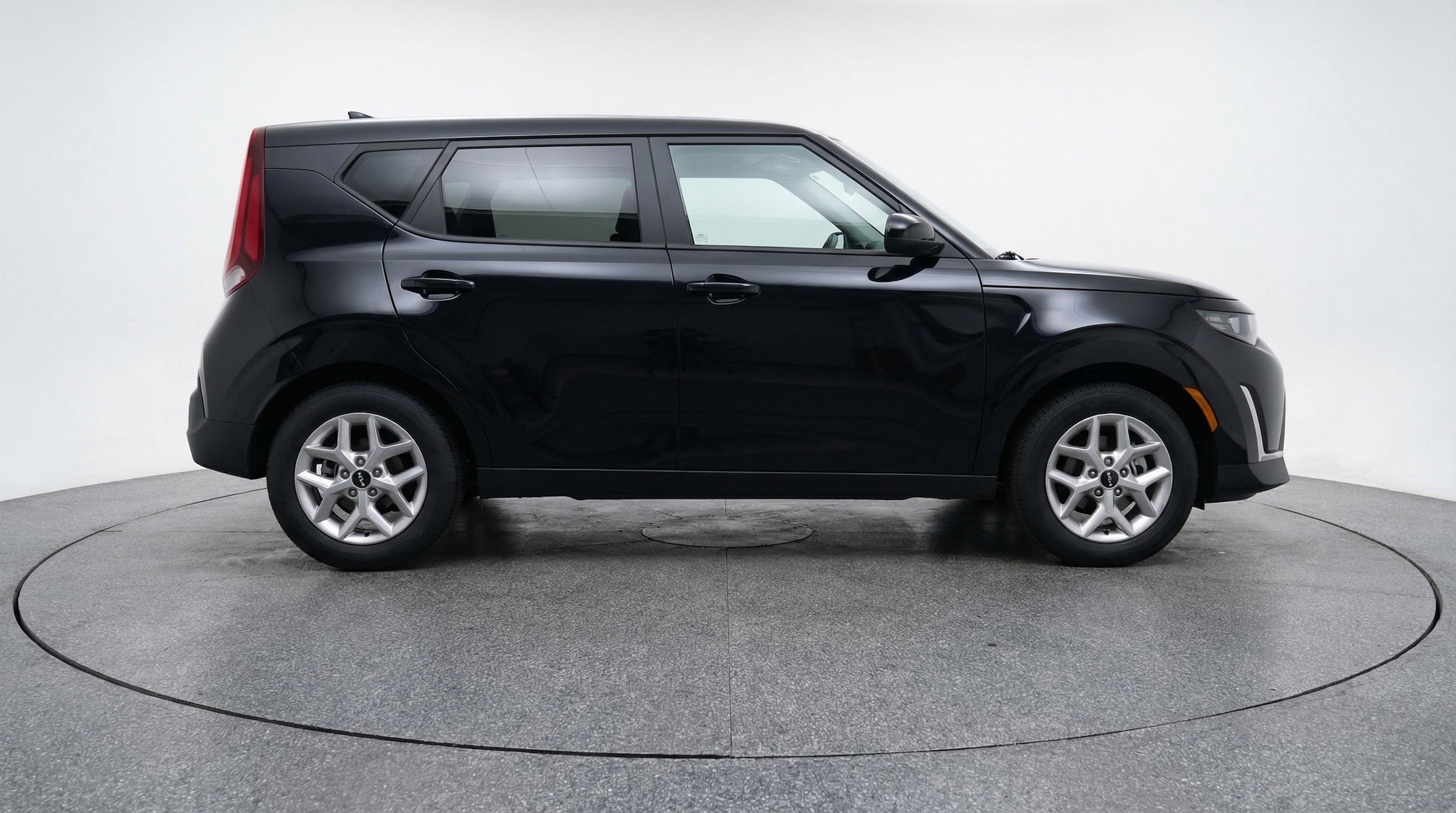Thumbnail: 2025 Kia Soul - 11