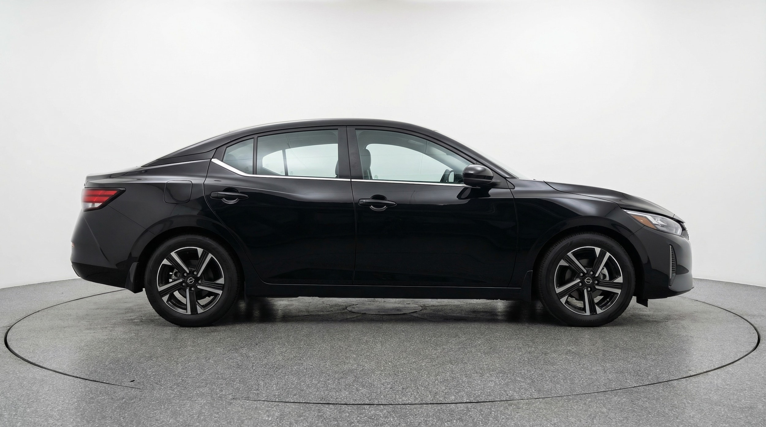 Thumbnail: 2025 Nissan Sentra - 8
