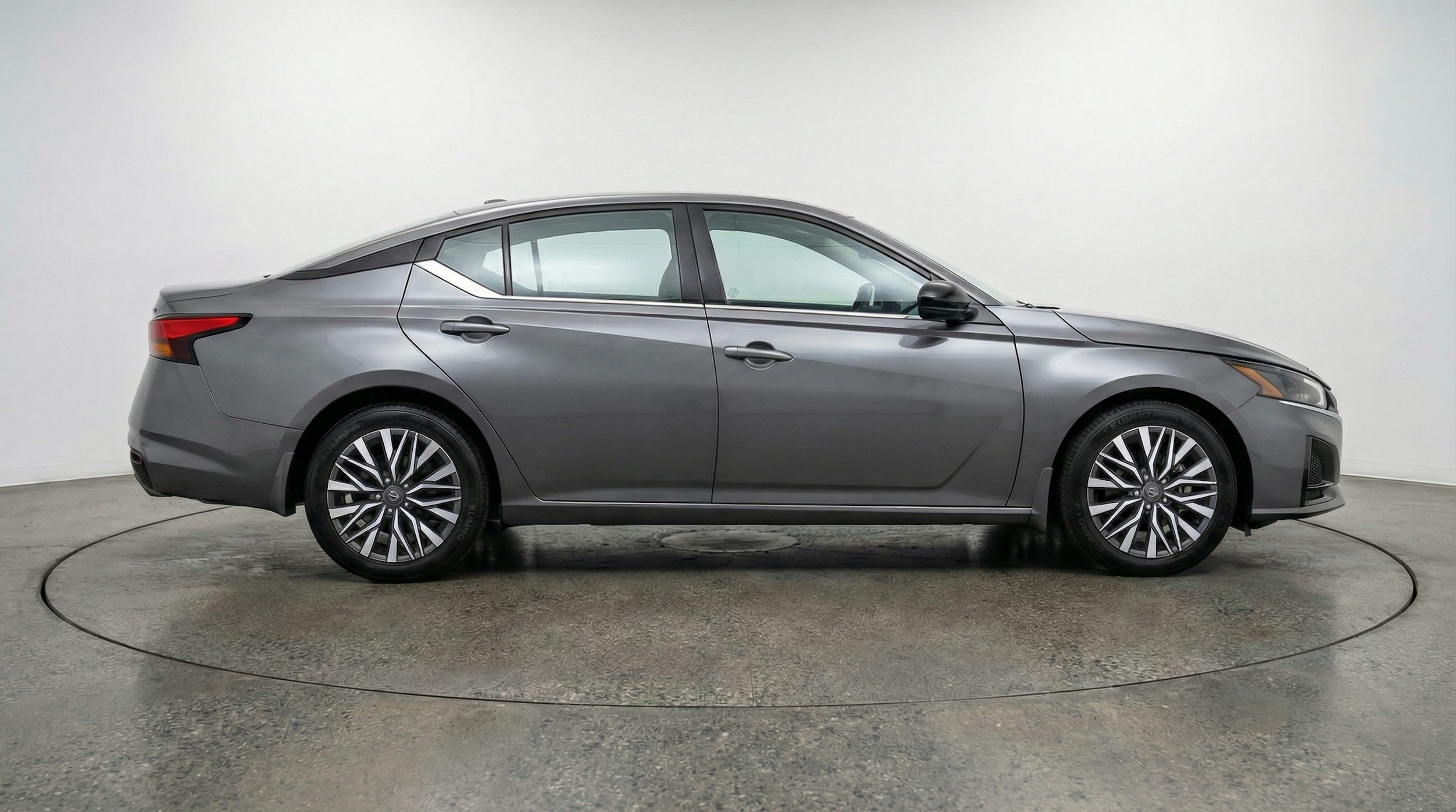 Thumbnail: 2025 Nissan Altima - 8