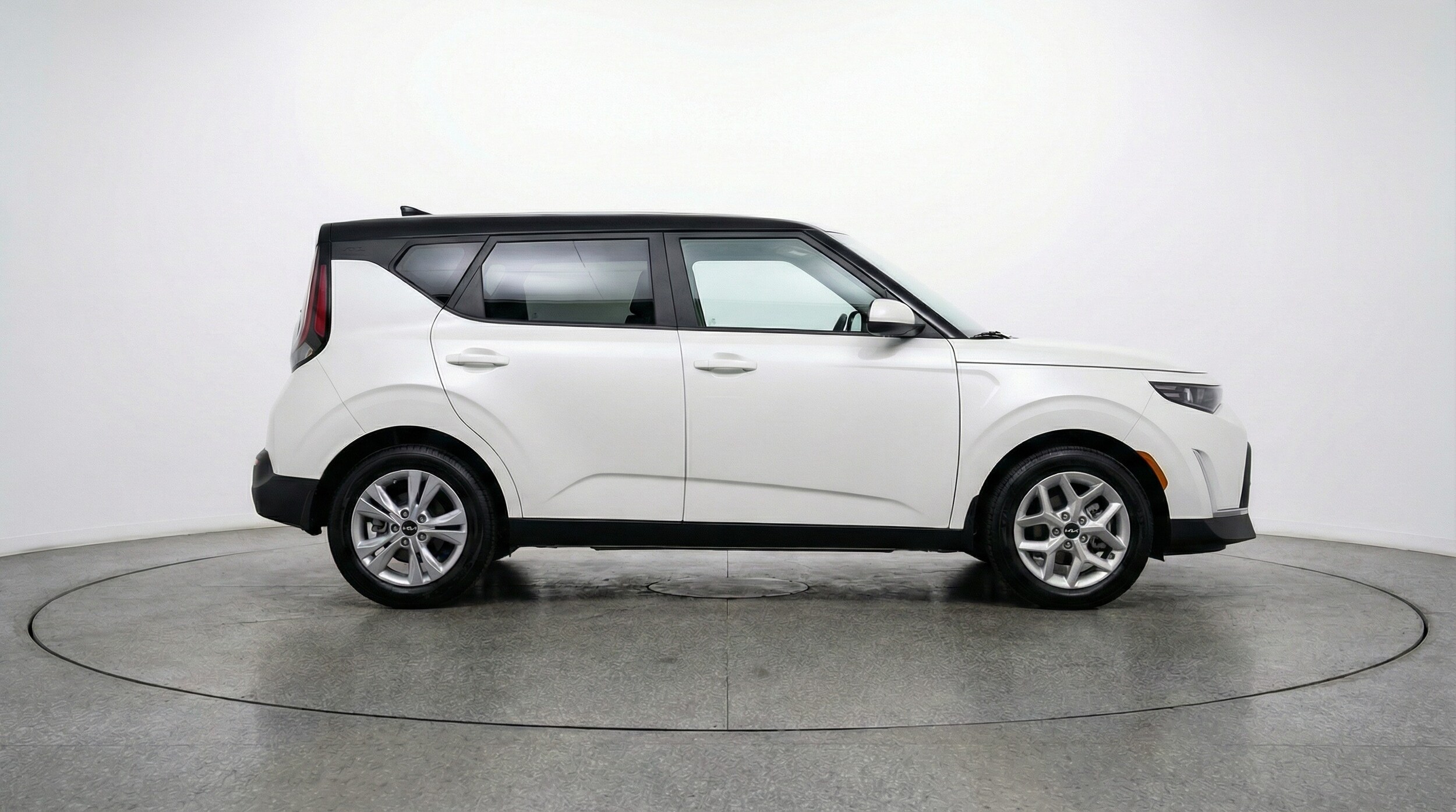 Thumbnail: 2025 Kia Soul - 8