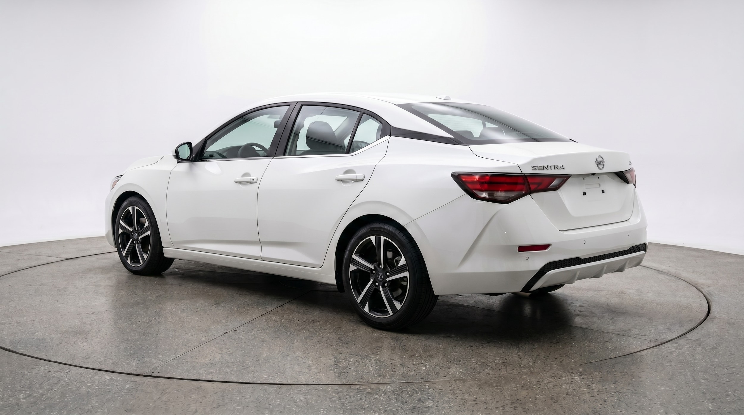 Thumbnail: 2025 Nissan Sentra - 5