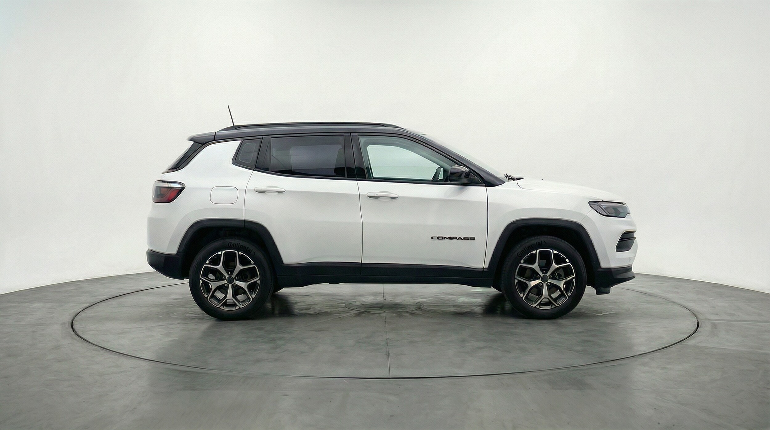 Thumbnail: 2025 Jeep Compass - 8