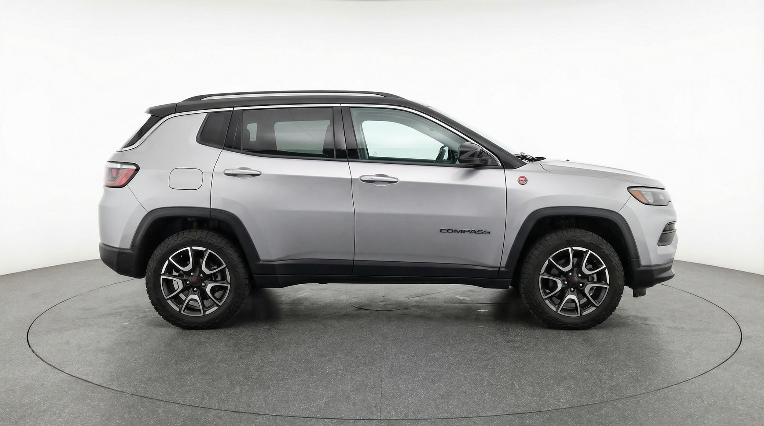 Thumbnail: 2025 Jeep Compass - 8