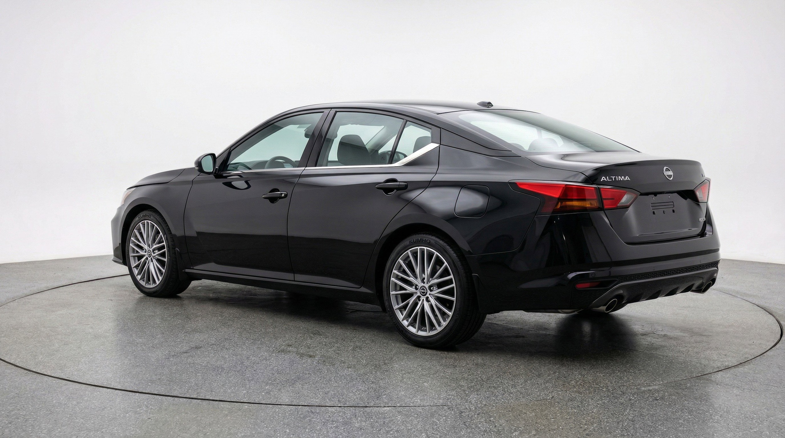 Thumbnail: 2025 Nissan Altima - 6
