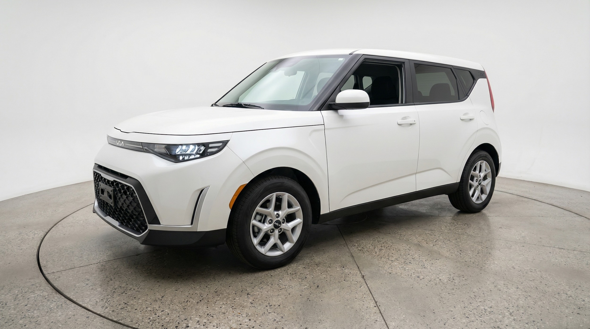 Thumbnail: 2025 Kia Soul - 3