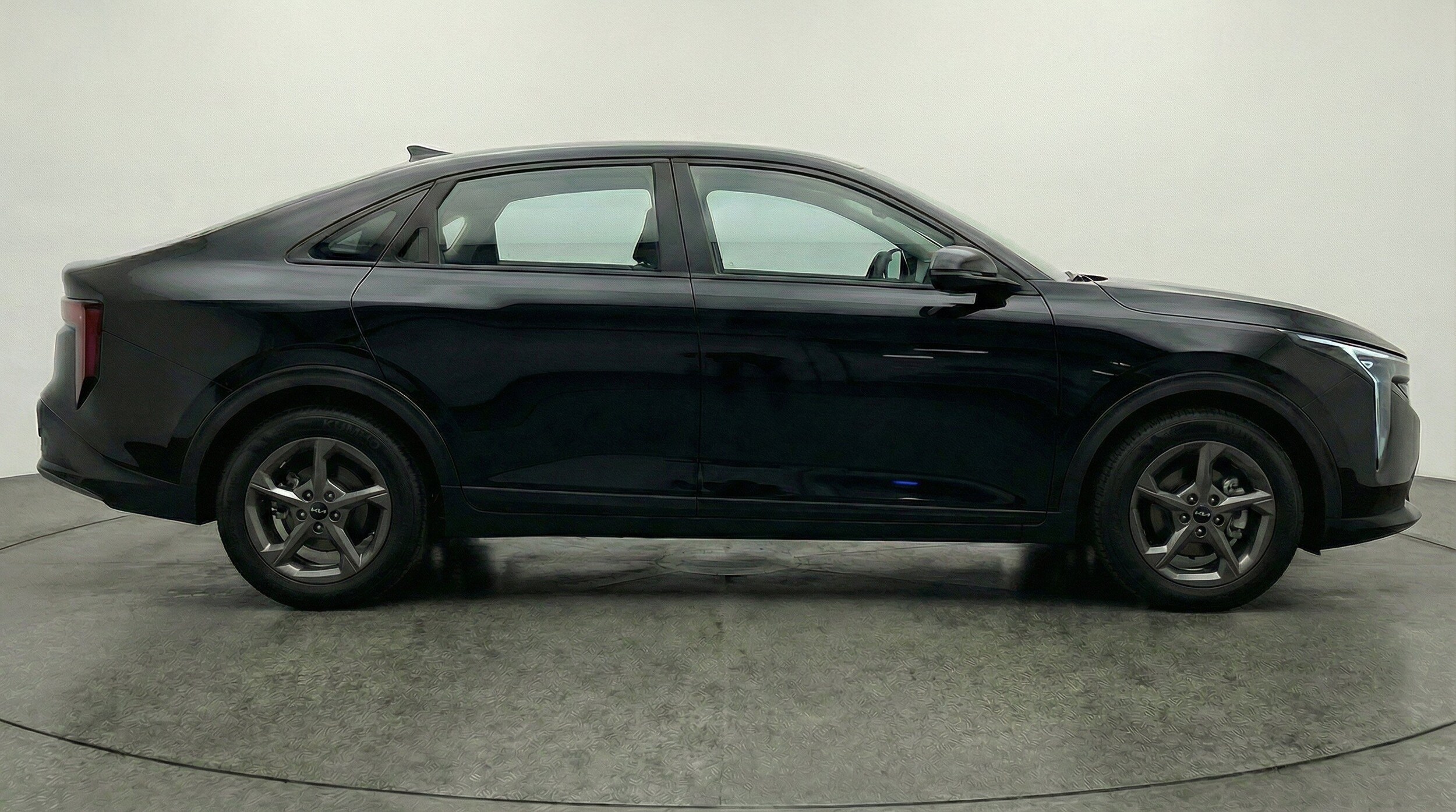 Thumbnail: 2025 Kia K4 - 11