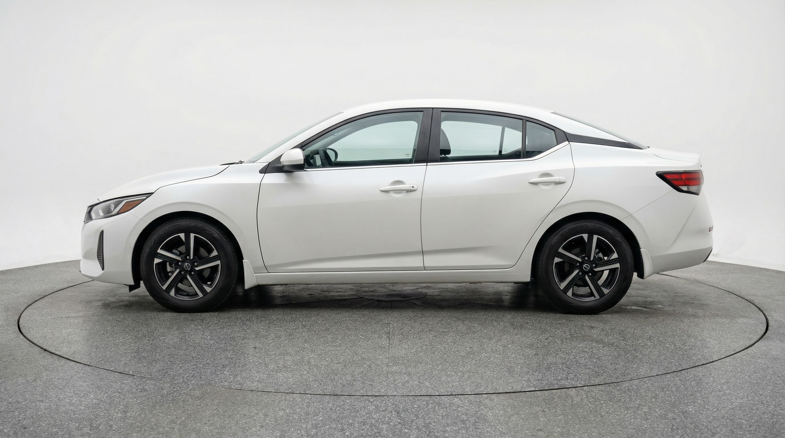 Thumbnail: 2025 Nissan Sentra - 4