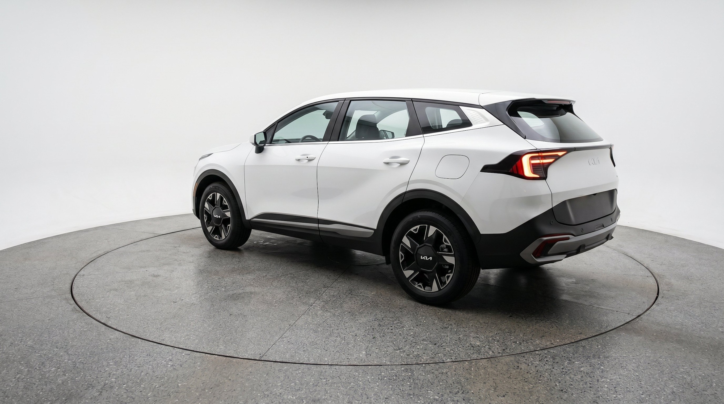Thumbnail: 2026 Kia Sportage - 6