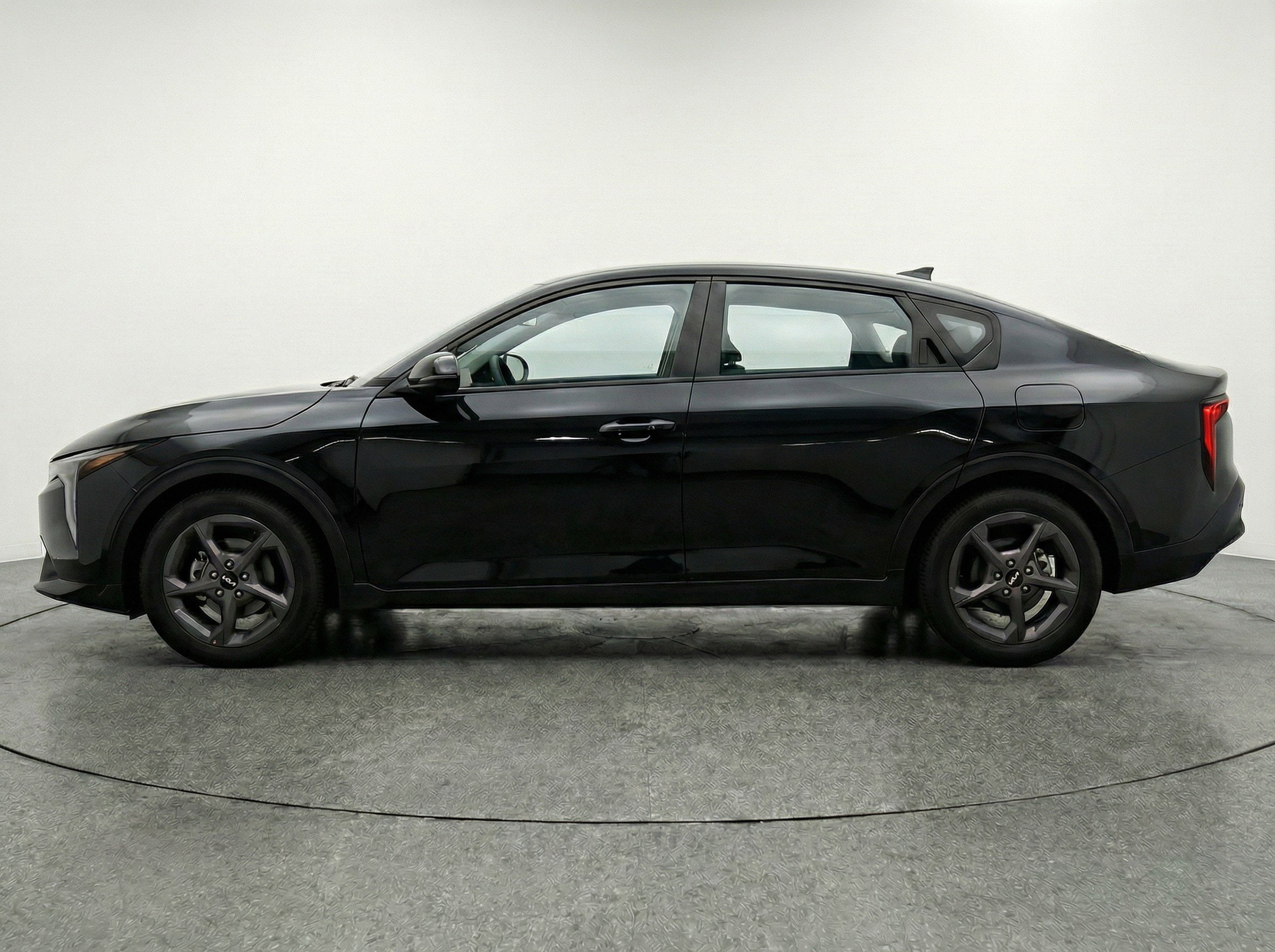 Thumbnail: 2025 Kia K4 - 5