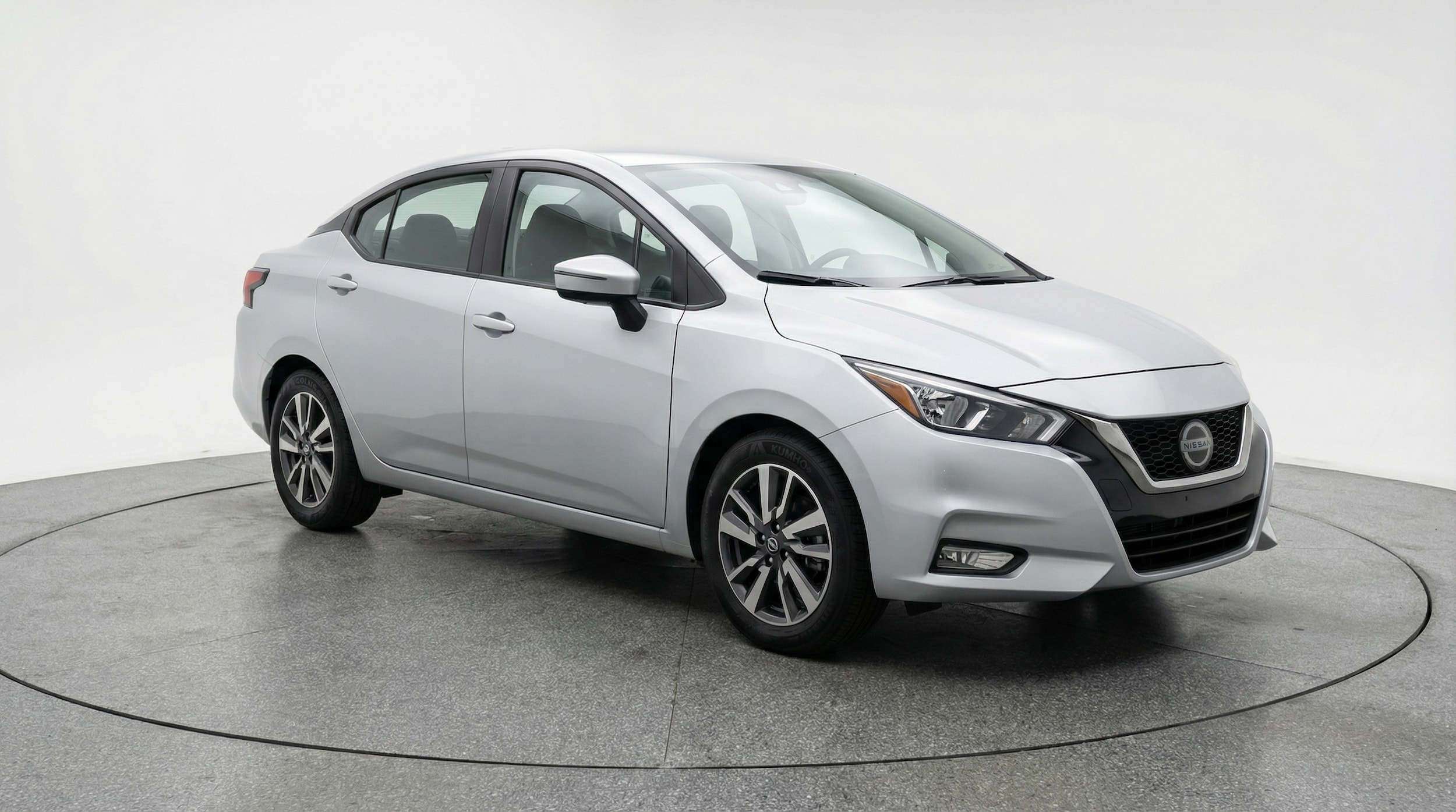 2025 Nissan Versa Sedan SV