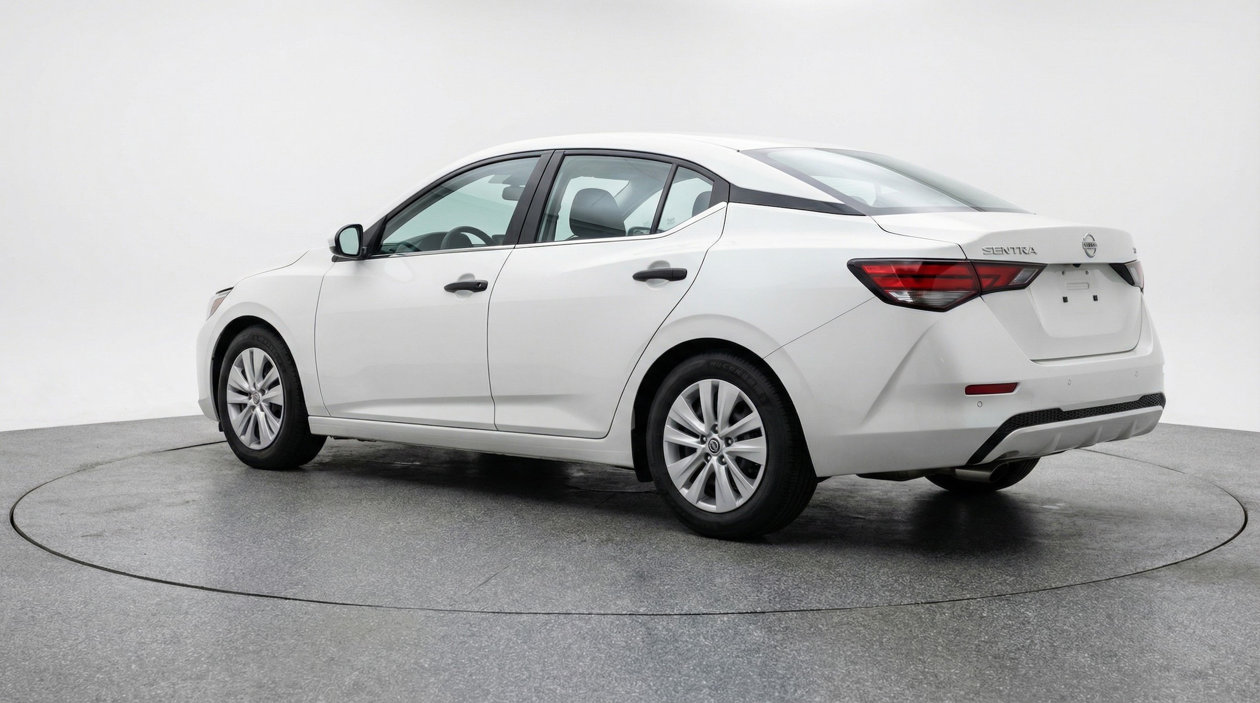 Thumbnail: 2025 Nissan Sentra - 5