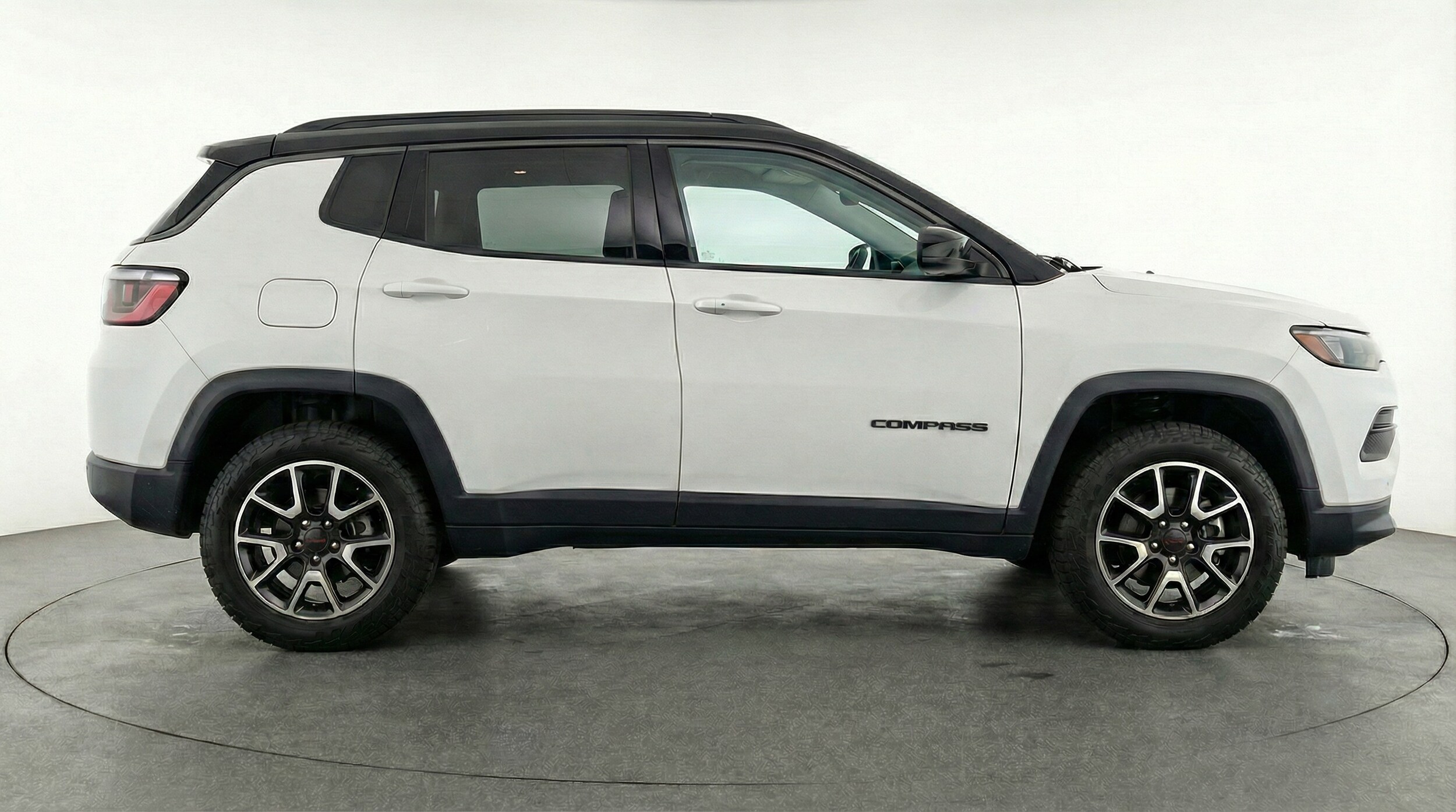 Thumbnail: 2025 Jeep Compass - 8