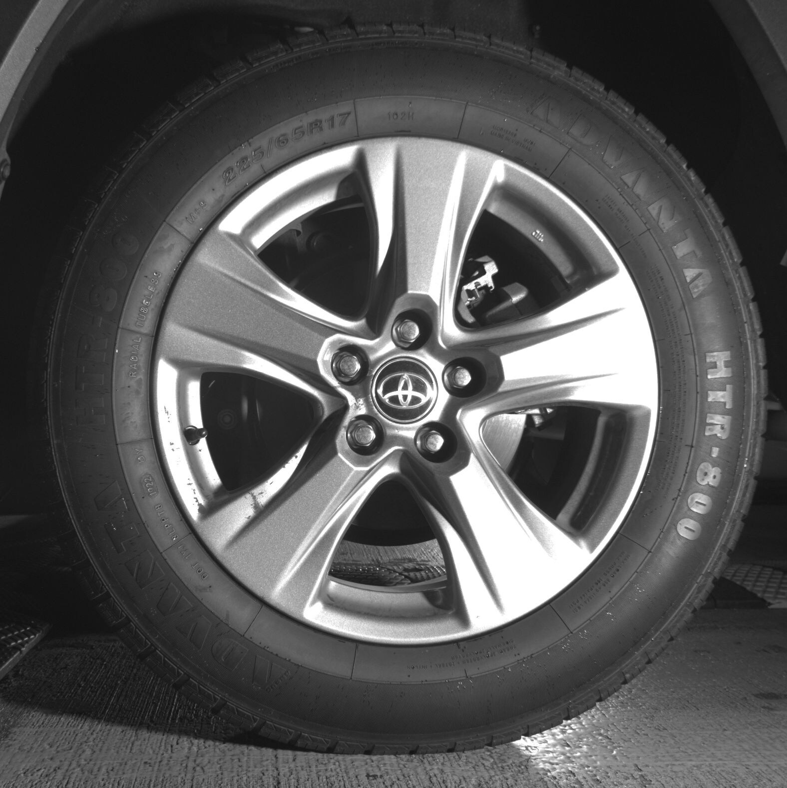 Thumbnail: 2025 Toyota RAV4 - 11