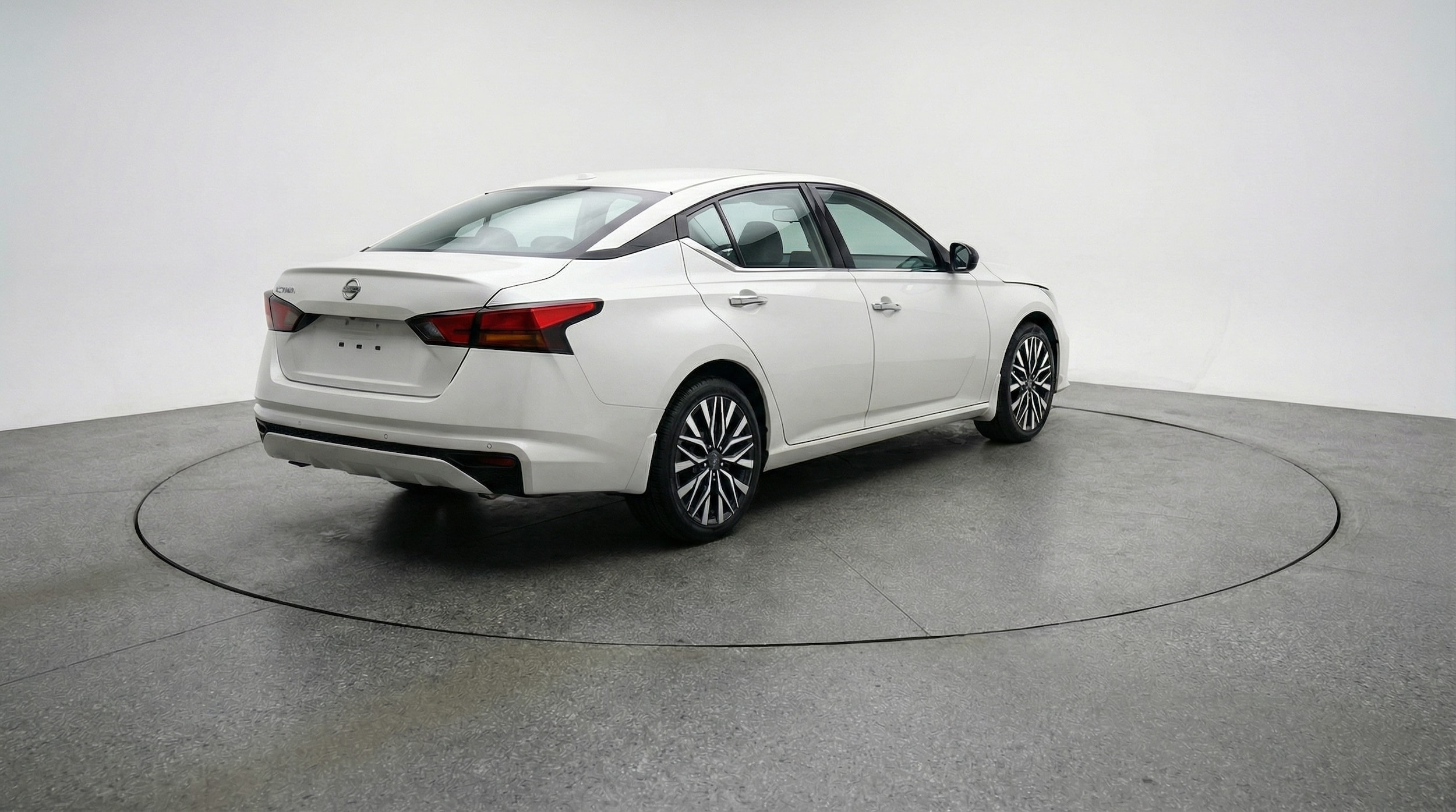 Thumbnail: 2025 Nissan Altima - 7