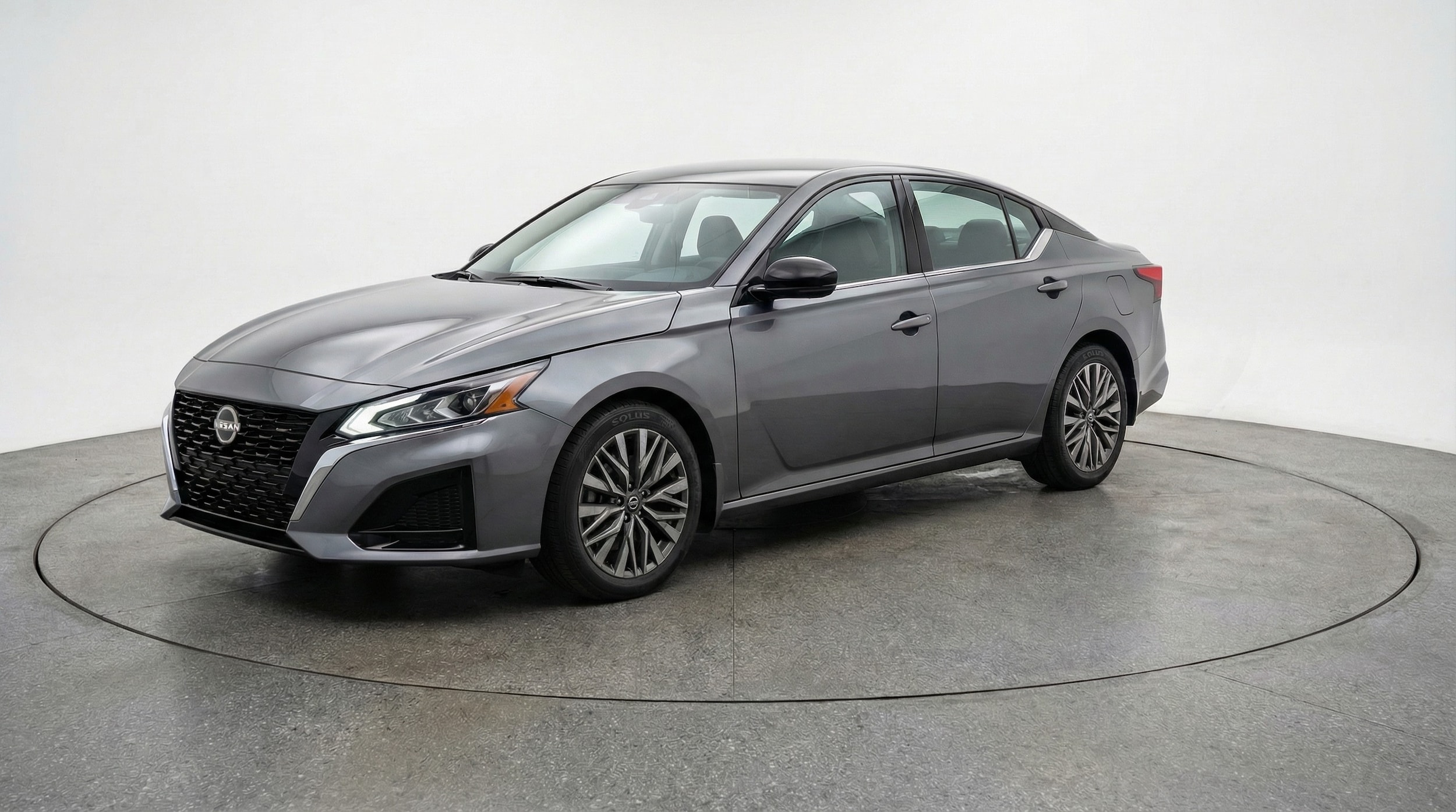 Thumbnail: 2025 Nissan Altima - 3