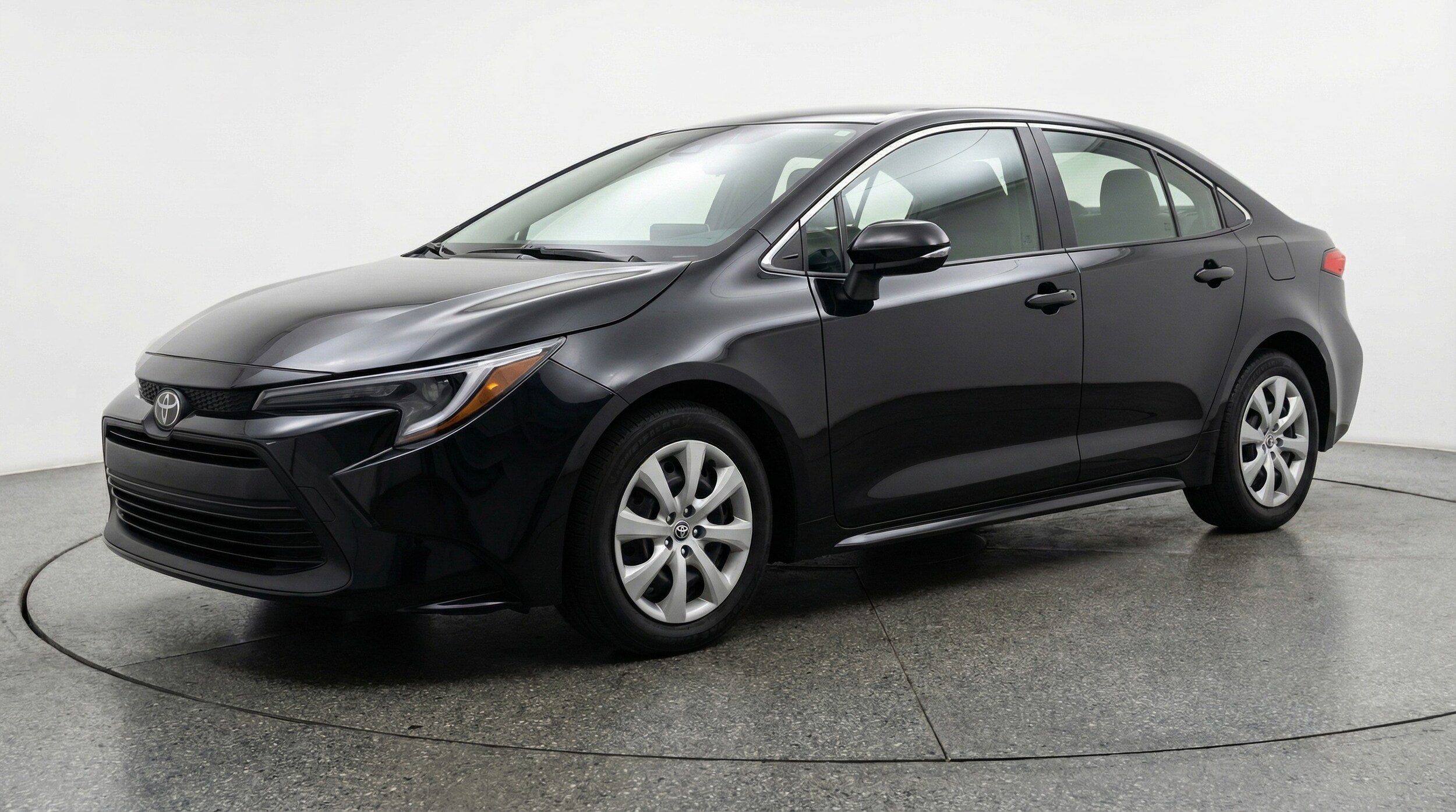 Thumbnail: 2025 Toyota Corolla - 3