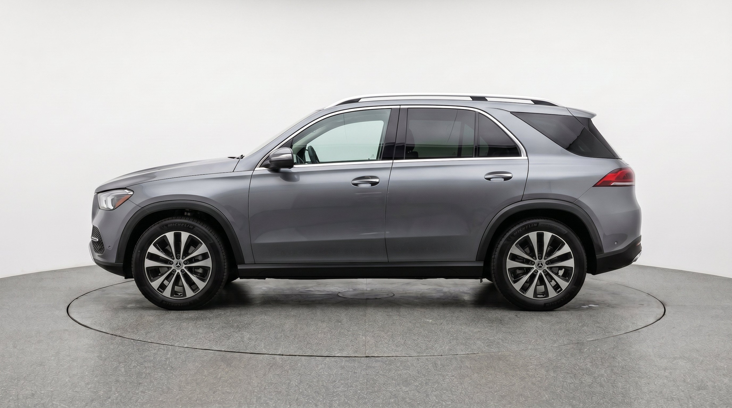 Thumbnail: 2026 Mercedes-Benz GLE - 5