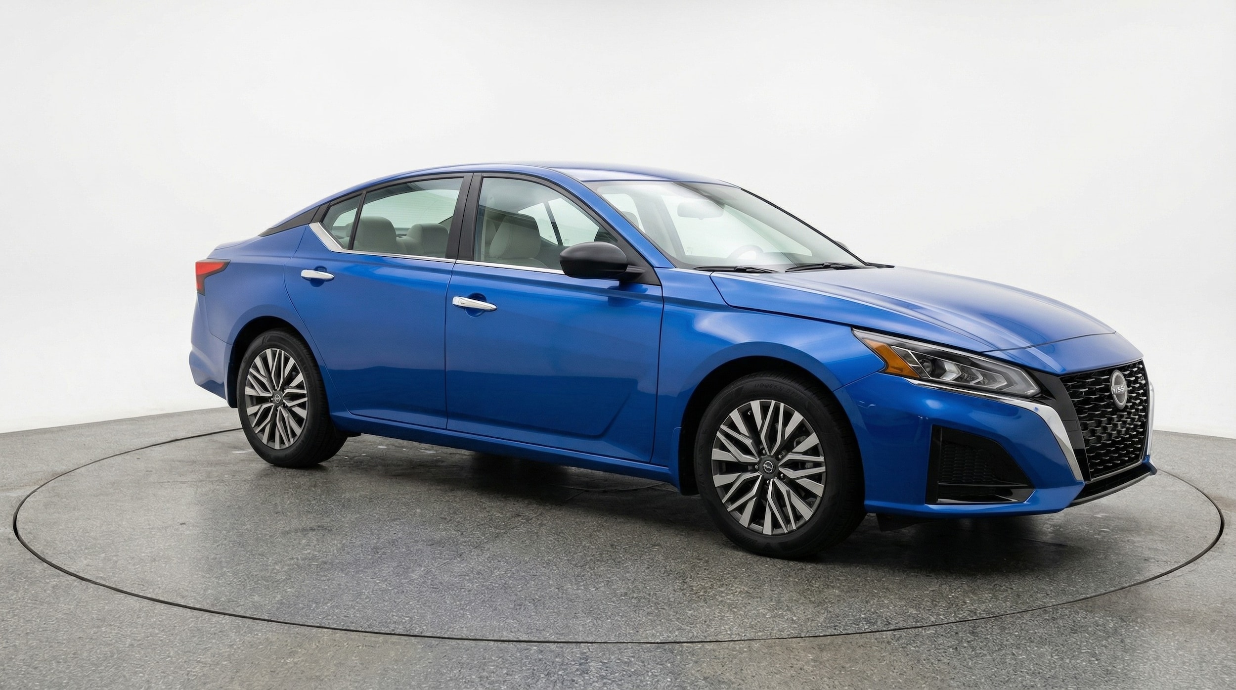 Thumbnail: 2025 Nissan Altima - 1