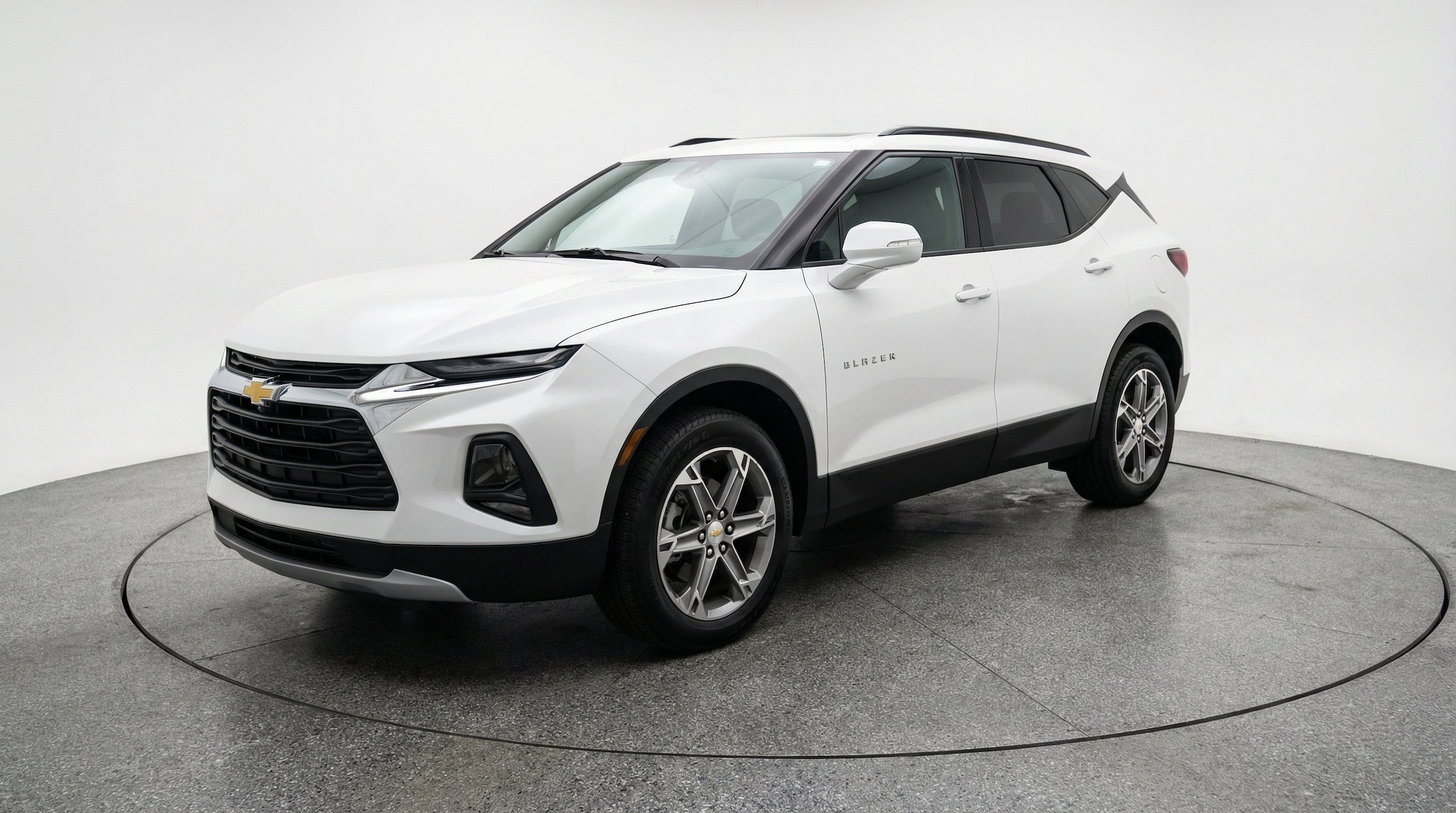 Thumbnail: 2025 Chevrolet Blazer - 3