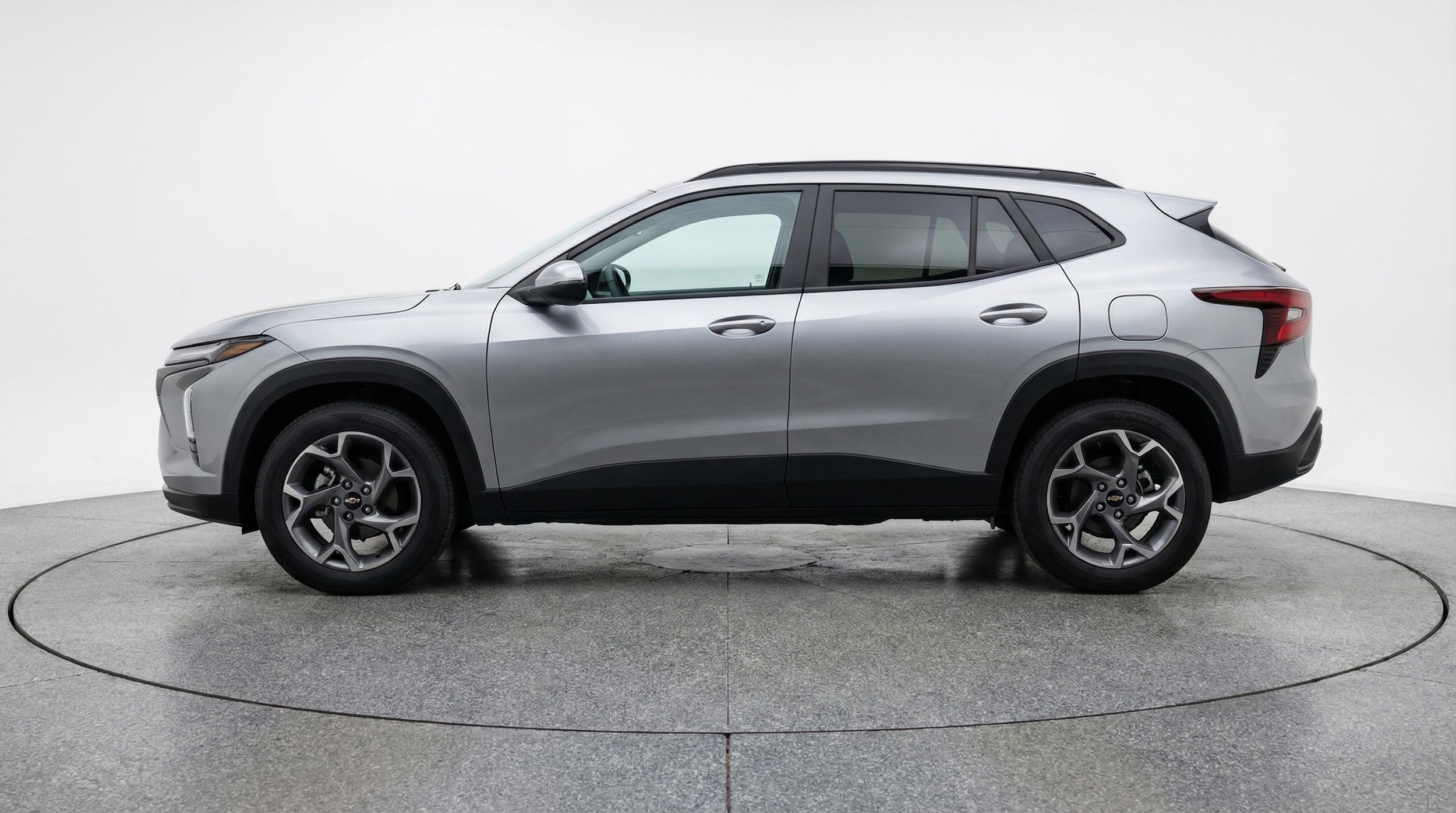 Thumbnail: 2025 Chevrolet Trax - 4