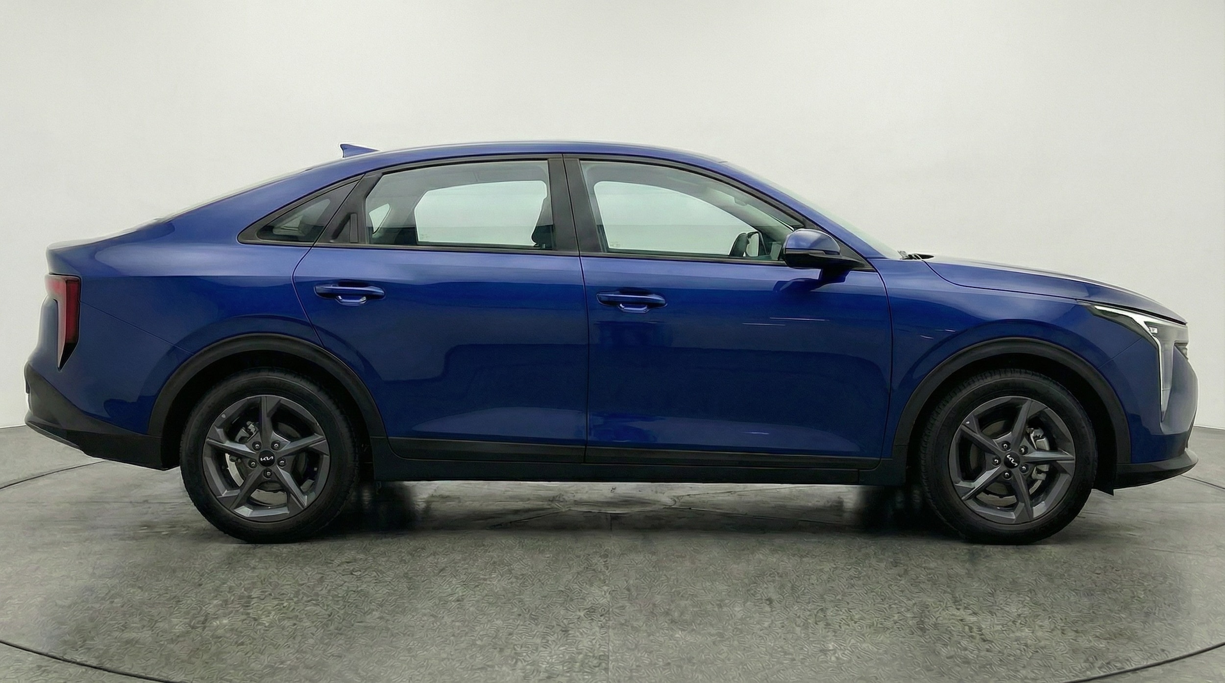 Thumbnail: 2025 Kia K4 - 8