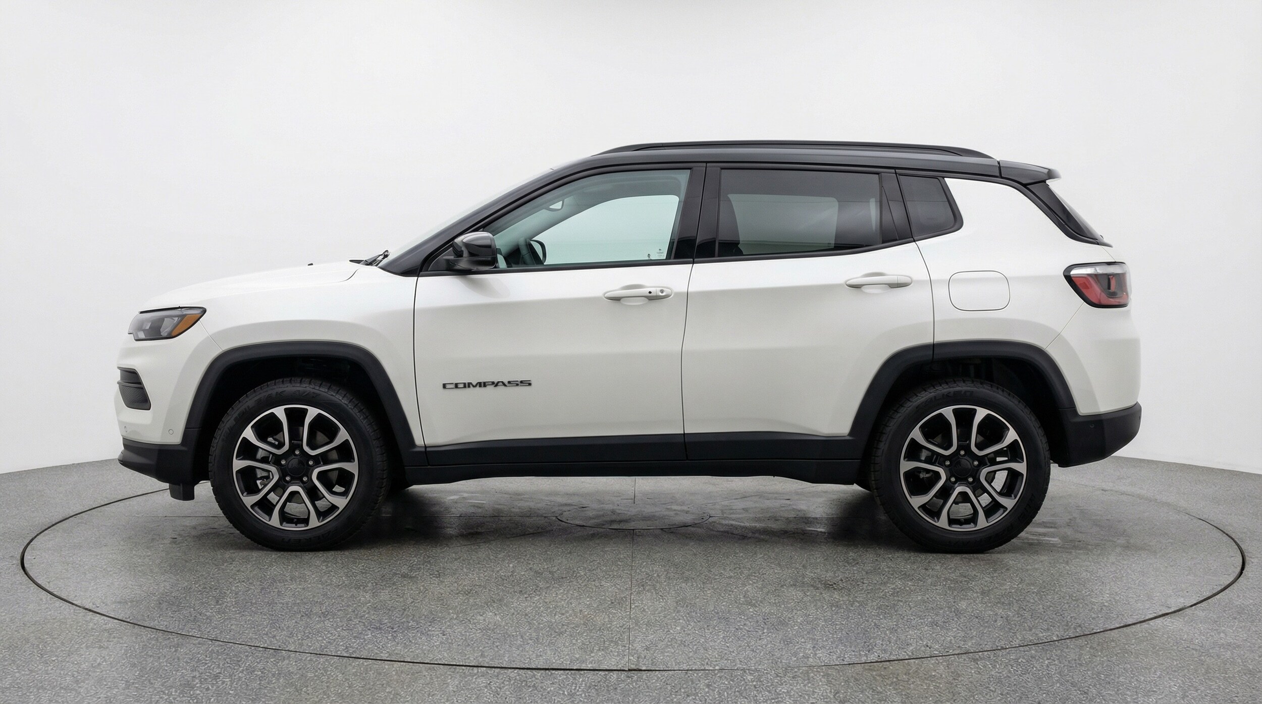 Thumbnail: 2025 Jeep Compass - 4
