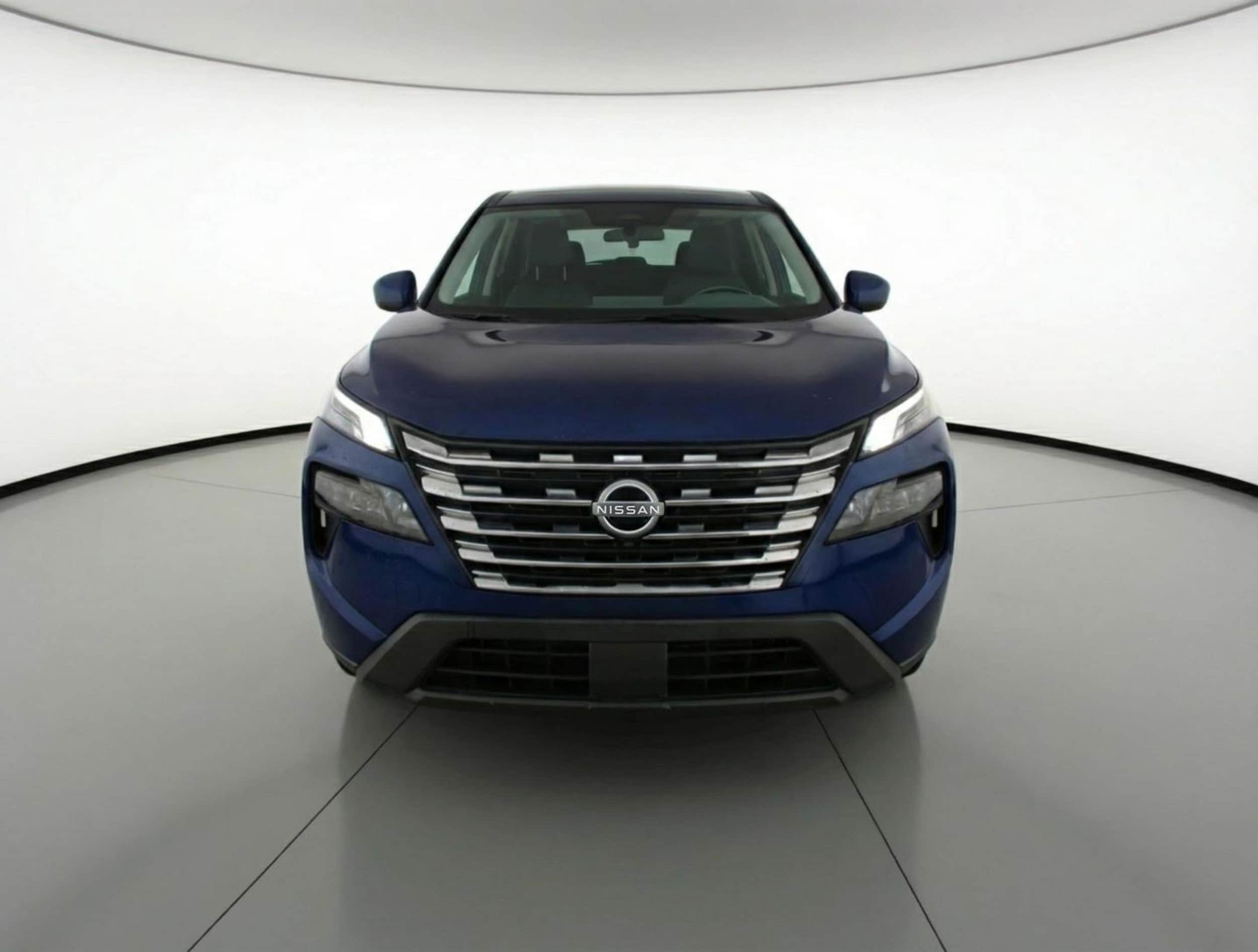 Thumbnail: 2025 Nissan Rogue - 2