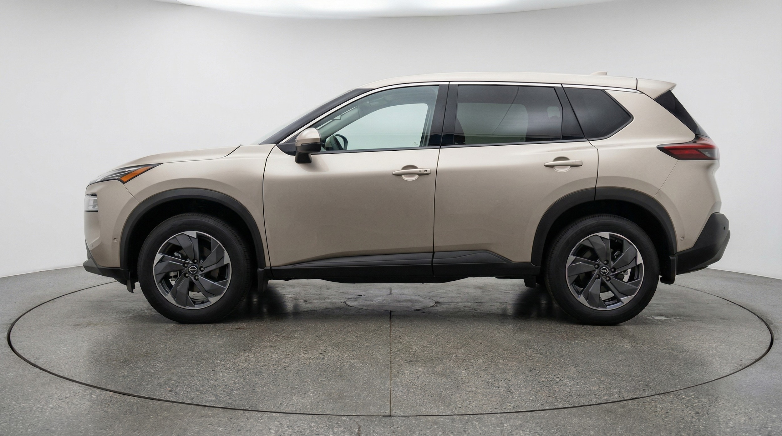 Thumbnail: 2025 Nissan Rogue - 4