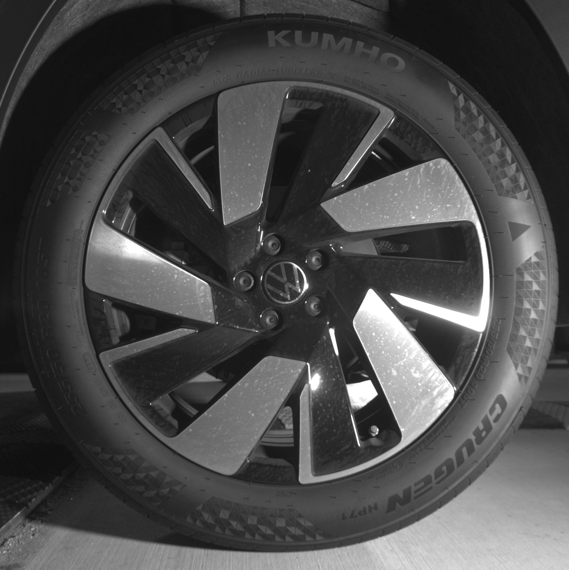 Thumbnail: 2026 Volkswagen Atlas - 14