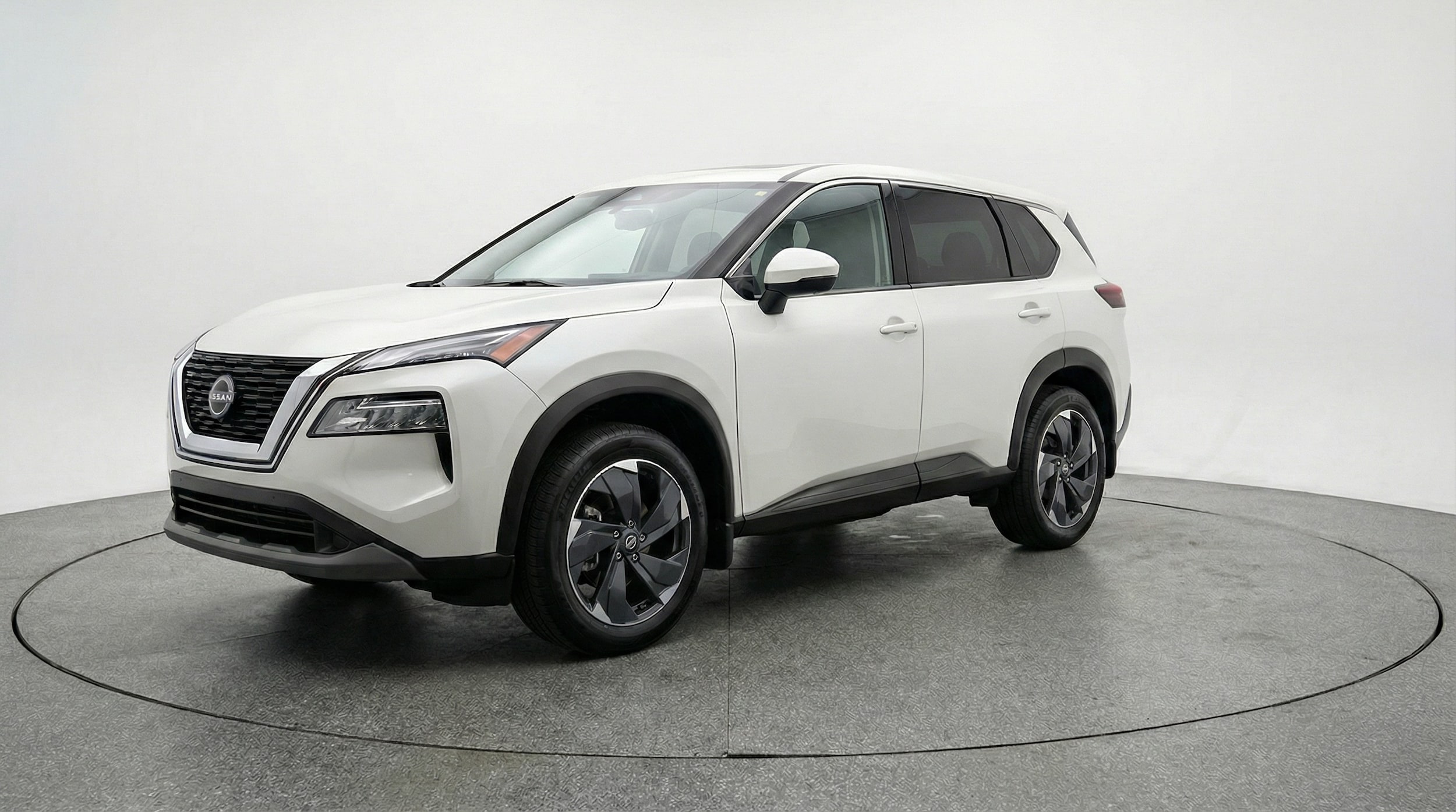 Thumbnail: 2025 Nissan Rogue - 3